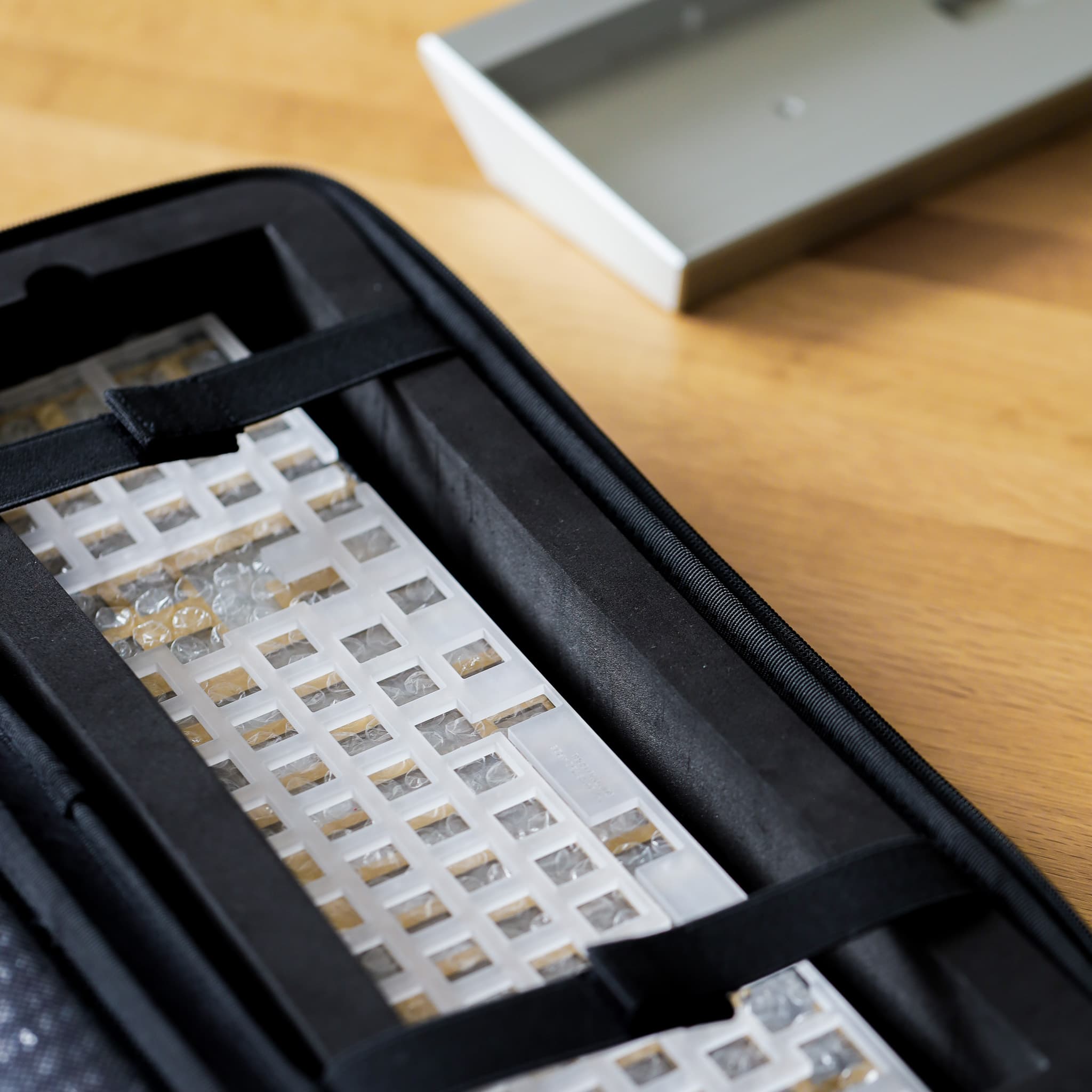 CONTWO CFRL - your next everyday workhorse (CFRL, numpad) - Kindakeyboards image 31