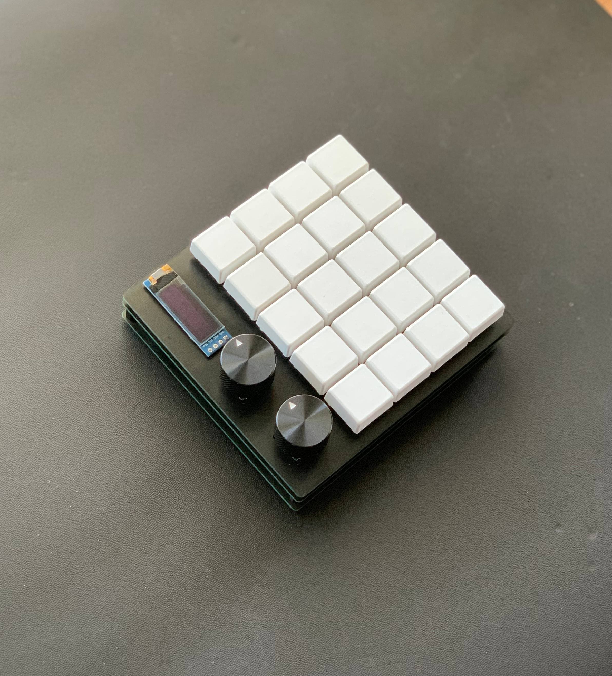 Knob Goblin | Dual Encoder Macropad image 4