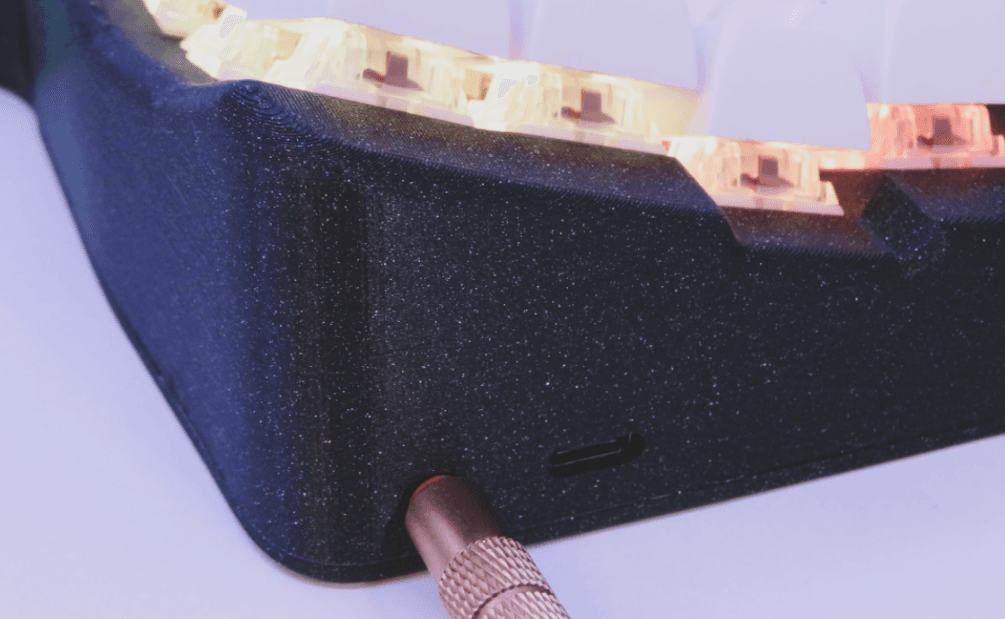 Scylla - a modern, compact ergonomic split keyboard image 6