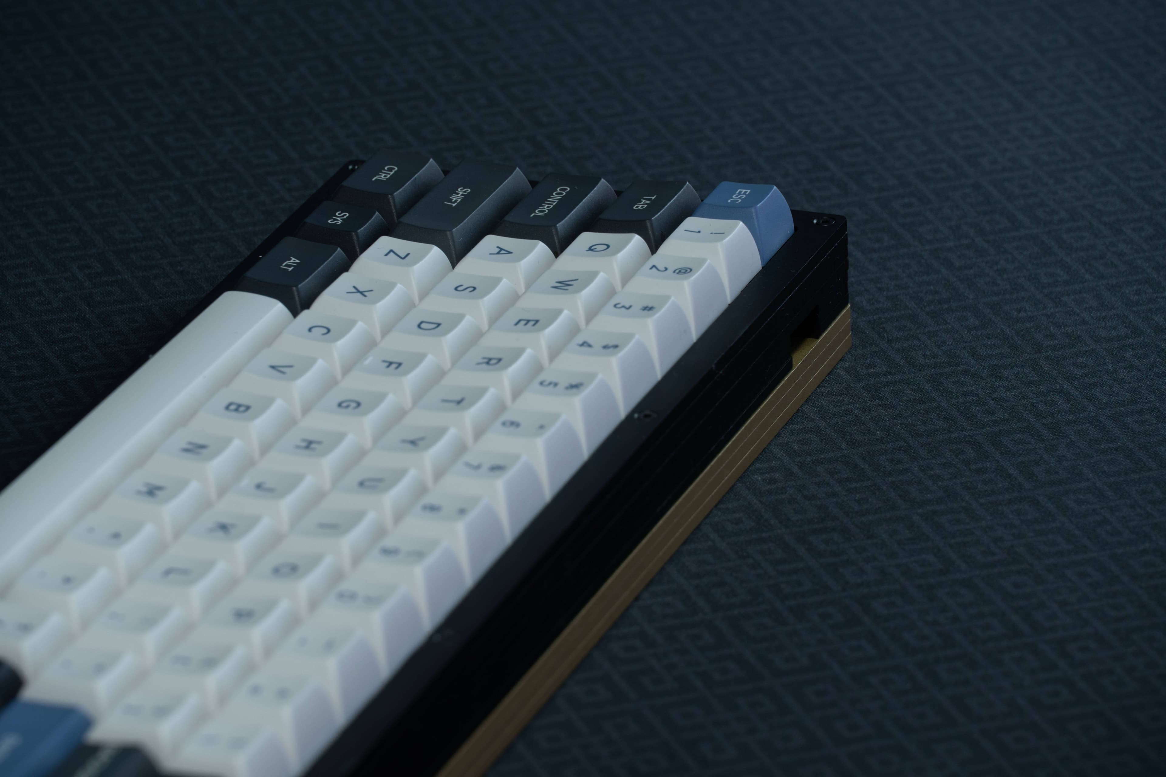 BBA-60 - 60% keyboard (GB is live until april 10 !)