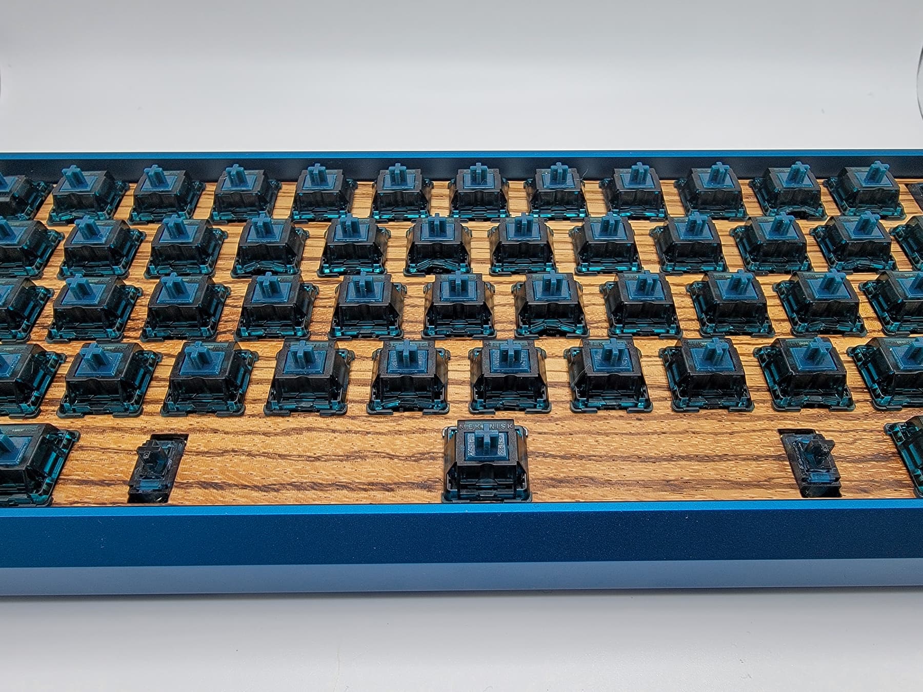 Organic hardwood plates for 60% Boards