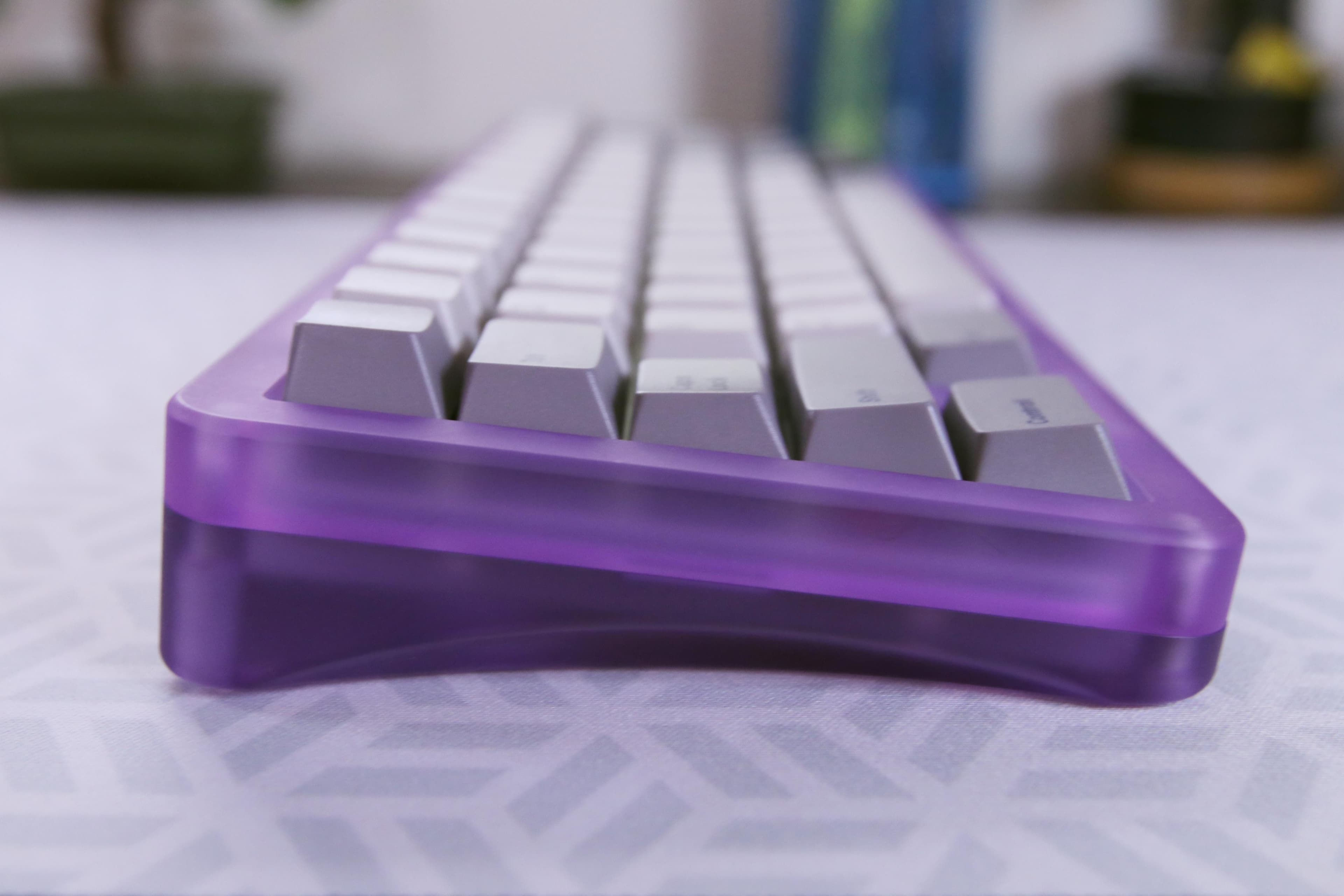 Squishee65 - an o-ring isolation mount 65% keyboard image 2