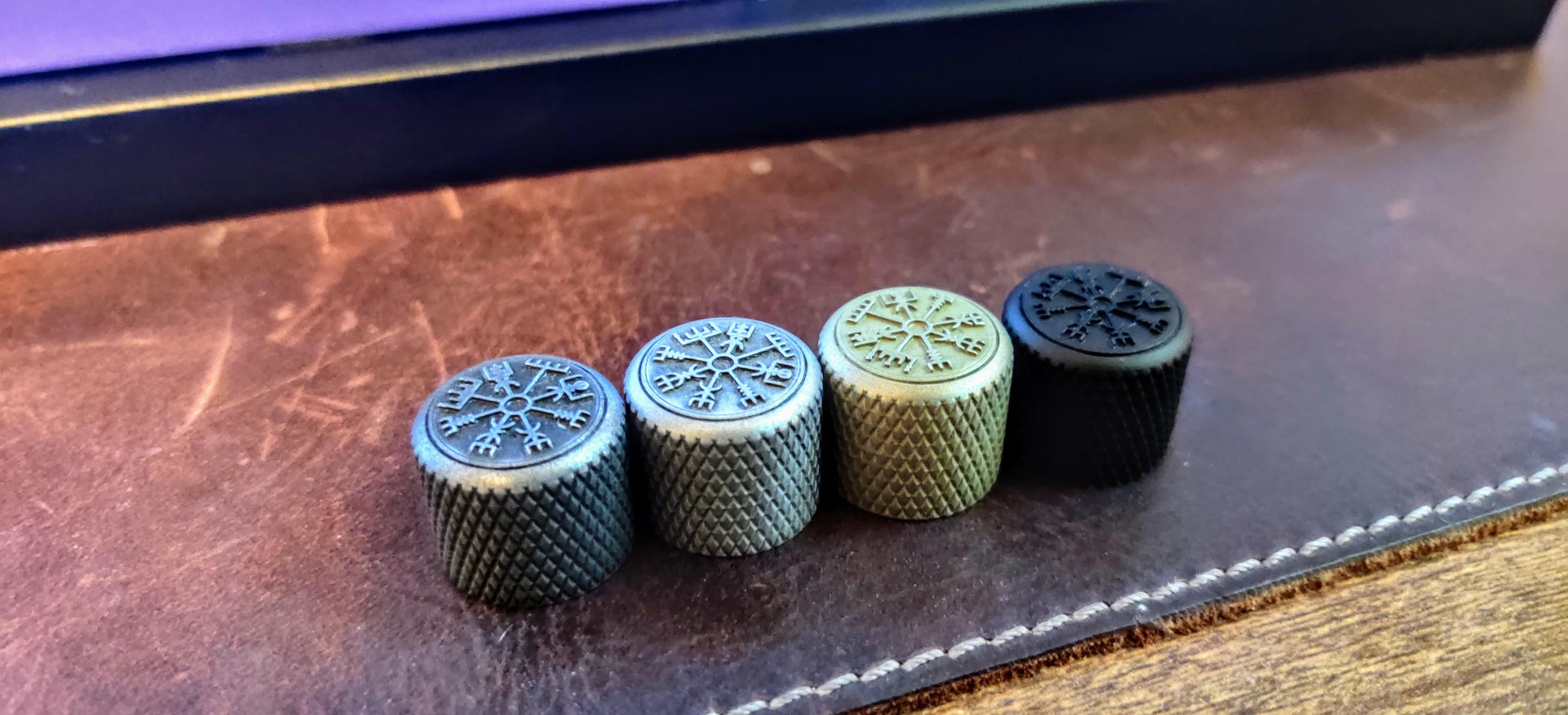 Vegvísir Cold Casted Knob