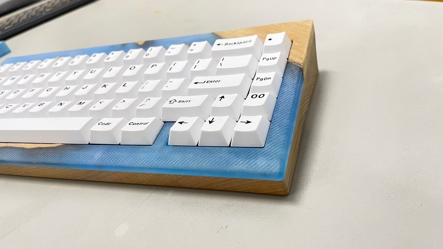 gwŷdd65 Wooden Keyboard (GB LIVE!) image 17