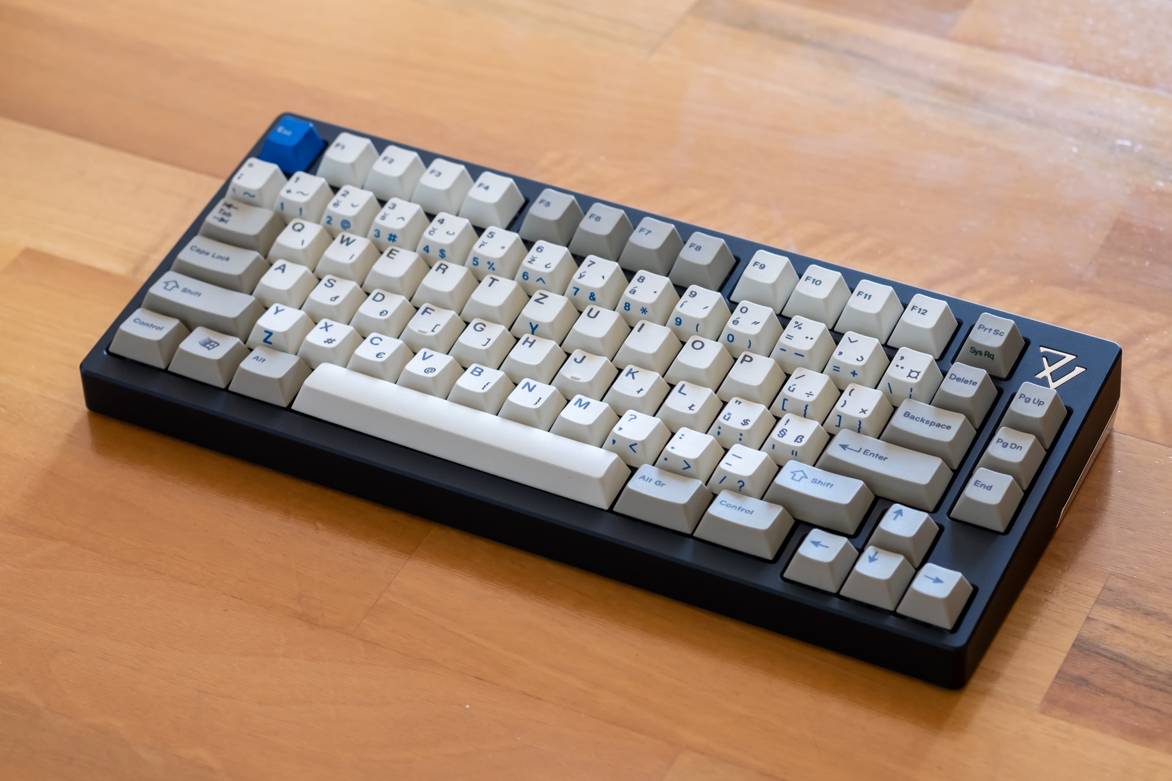 7V - 75% Keyboard by gok (COMPLETED) image 14