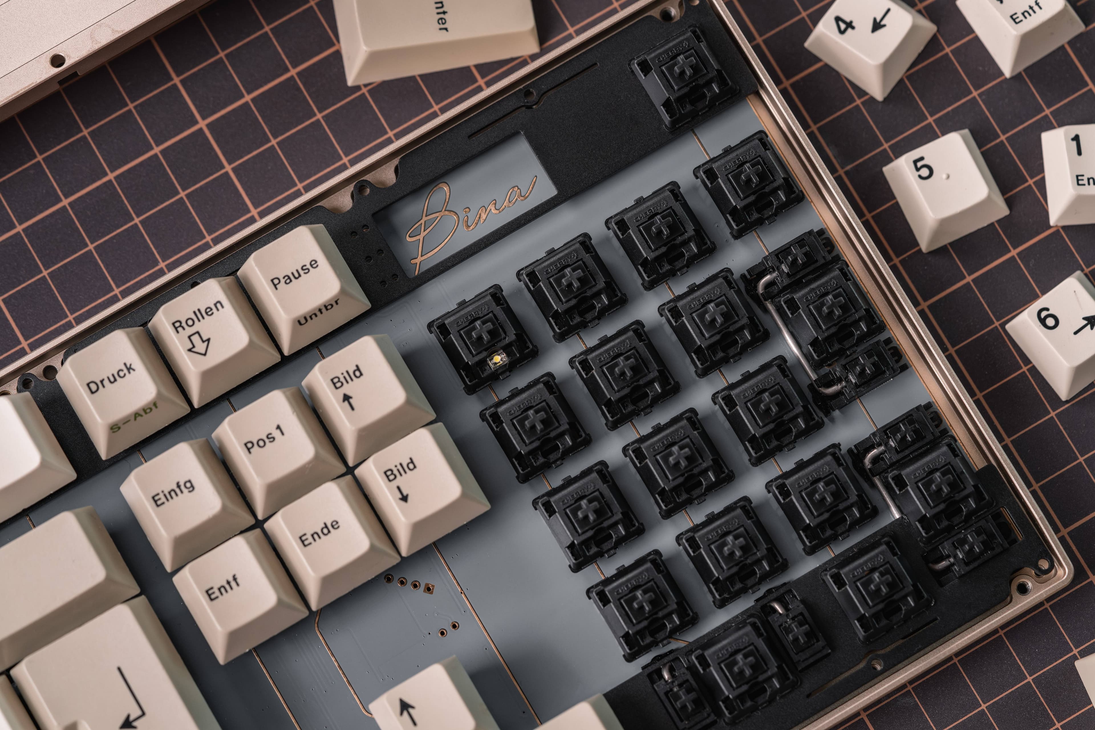 【IC】Bina 103 – Full Size Board, Top Mount, Front Typing Height 14mm image 8