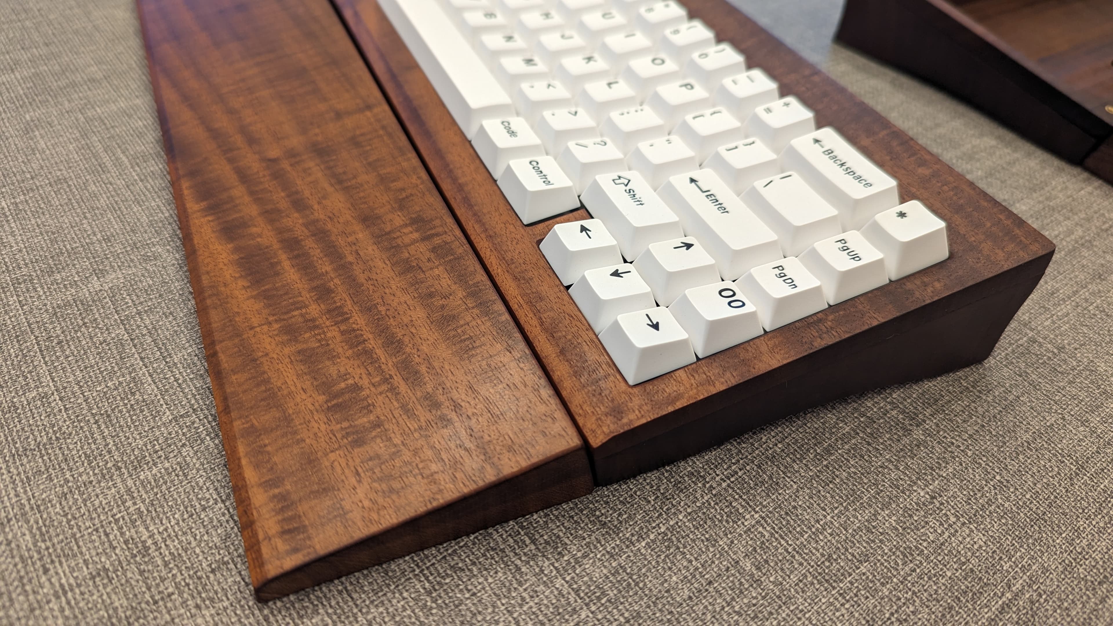 gwŷdd65 Wooden Keyboard (GB LIVE!) image 27