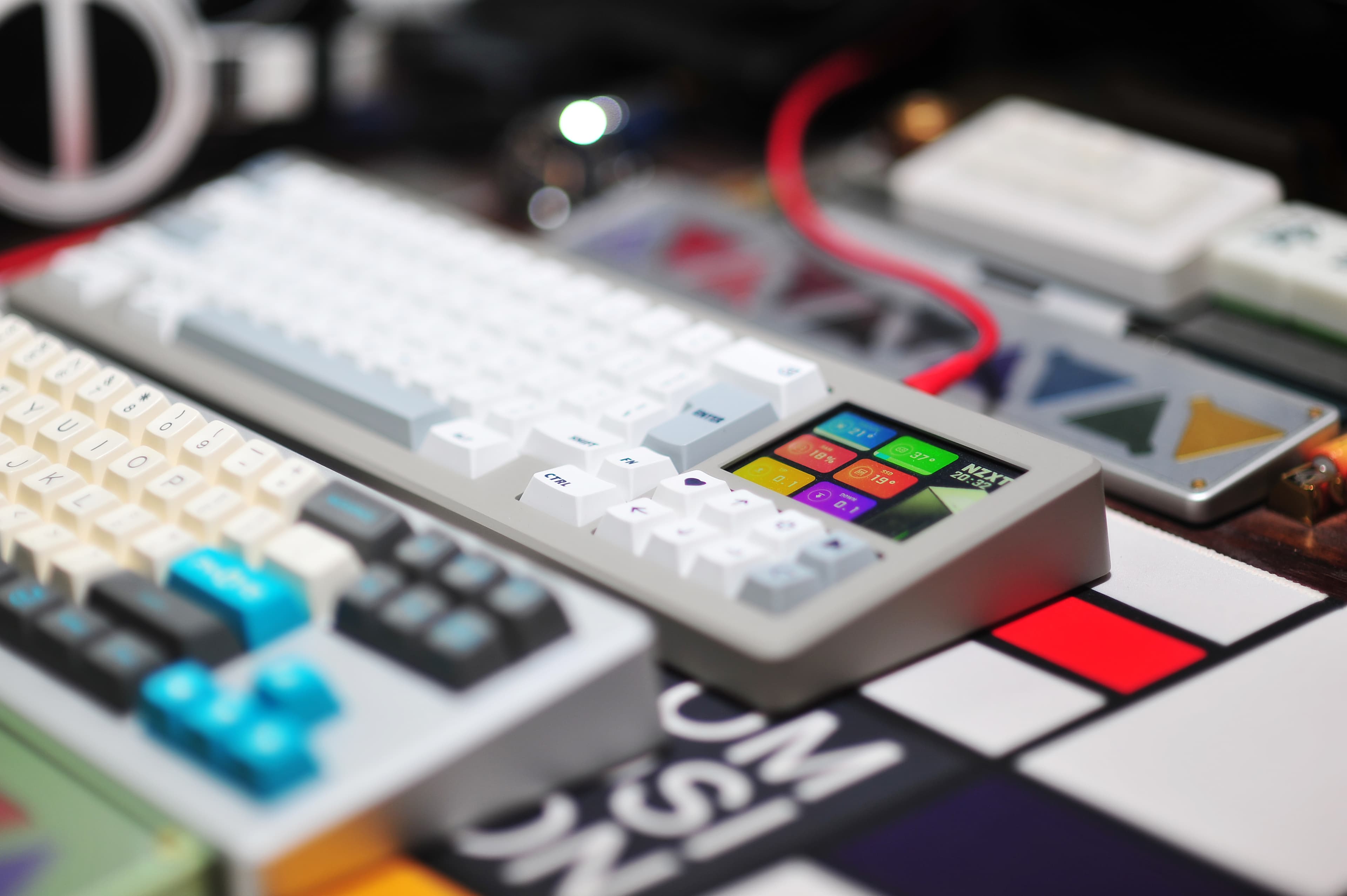 S65V2 Keyboard with 3.5 inch IPS Screen R2 IS LIVE image 2