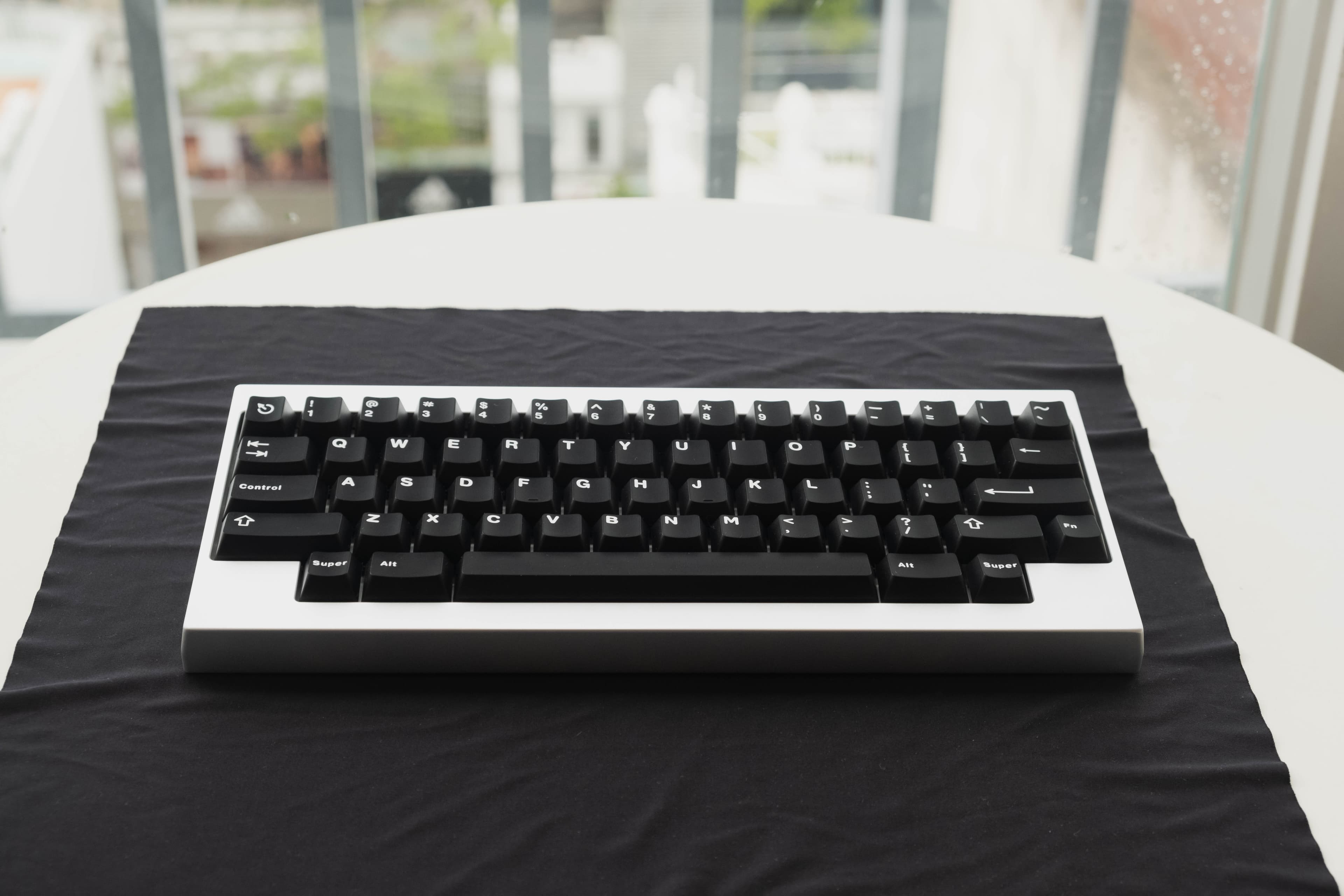 MXKB Mirror Keyboard from Keeb Accesories image 3
