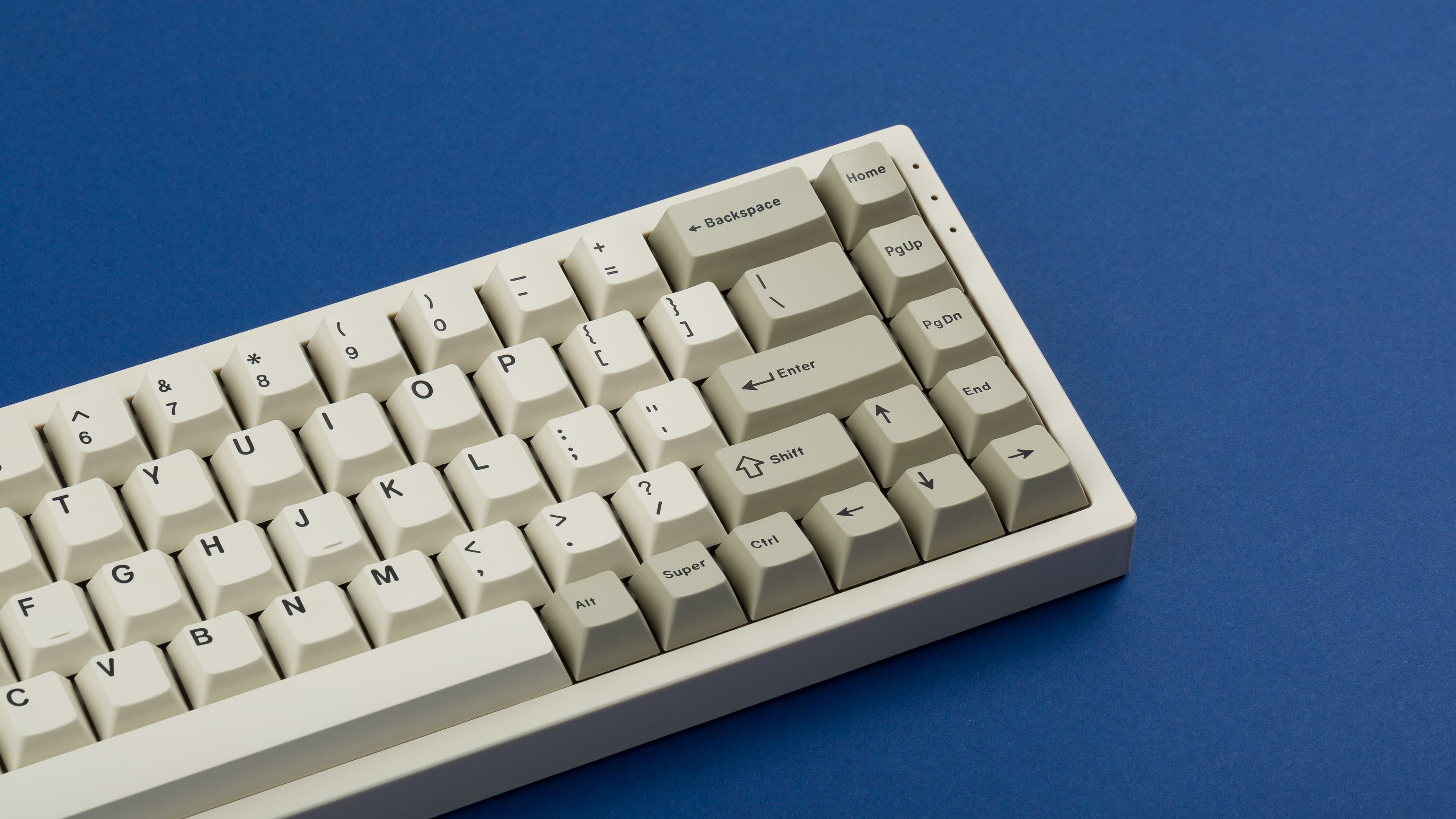 GMK Hineybeige - Live now! image 8