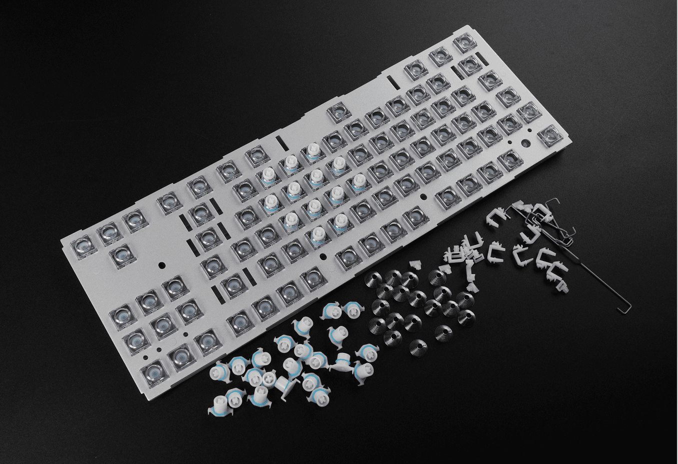 N87 Alu metal suite image 17