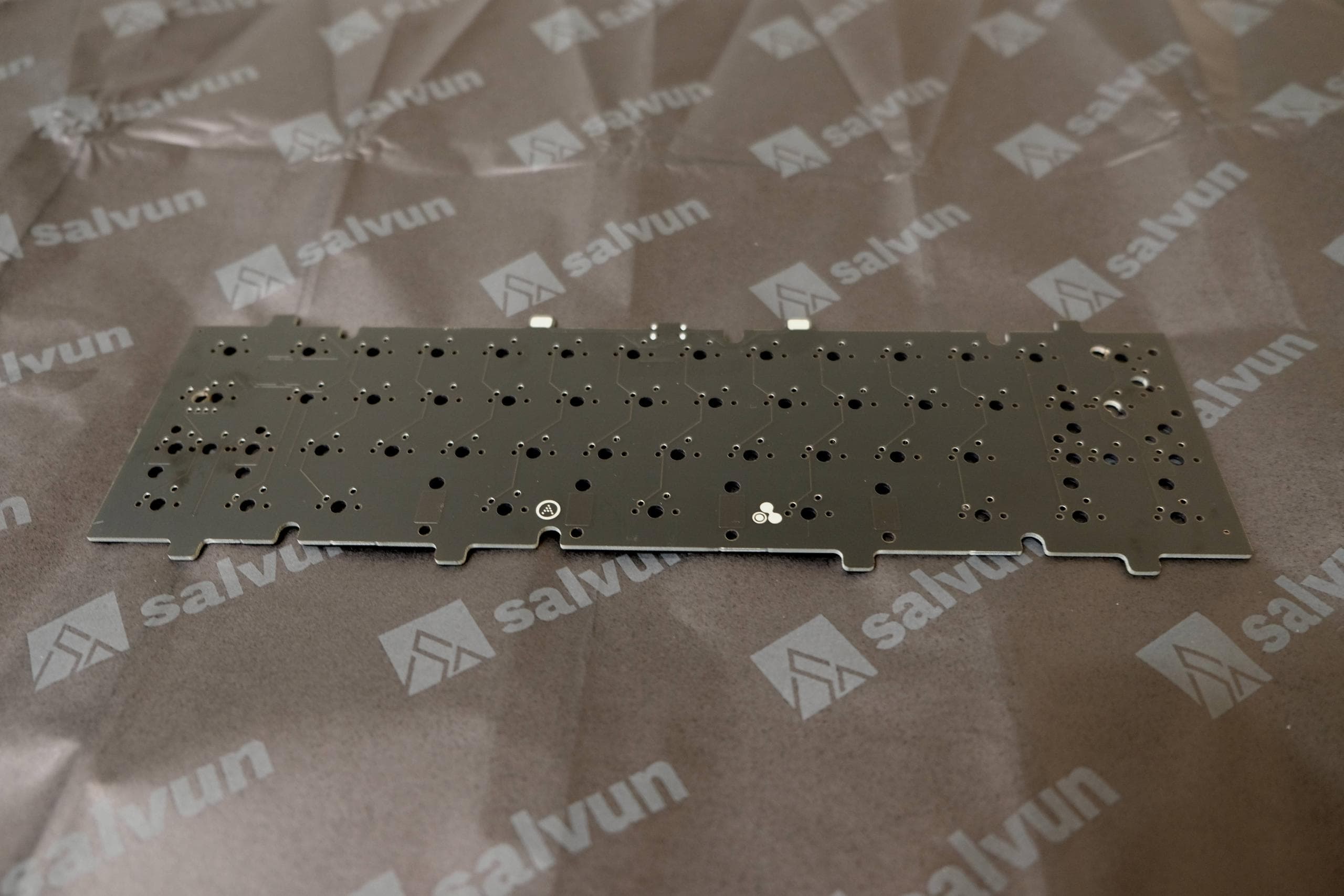 ION x ai03: Equinox XL | 50% Plateless Keyboard | In Production image 16