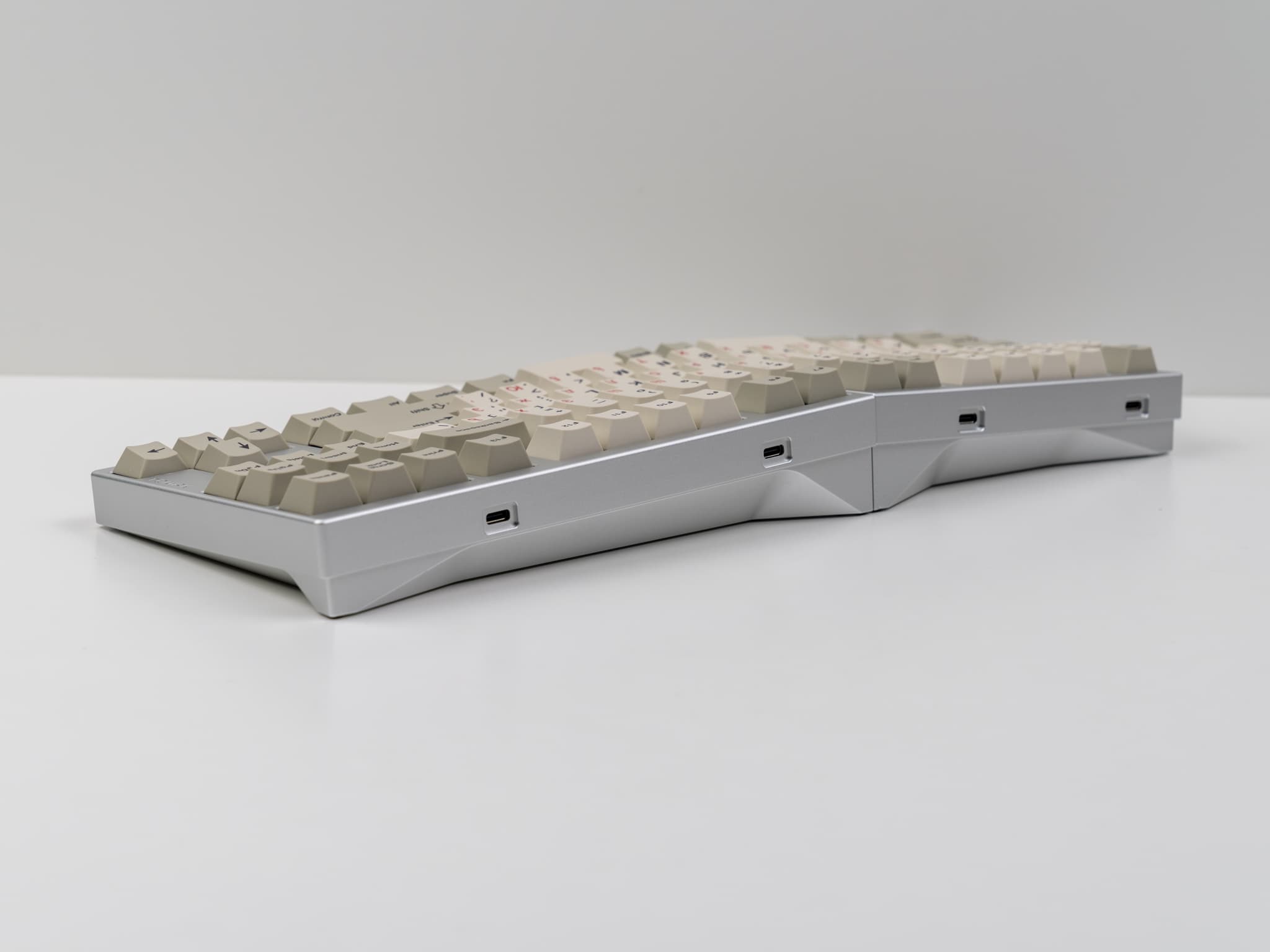 Tomak (토막) (Tented Split TKL) - Now Live on CannonKeys! image 16