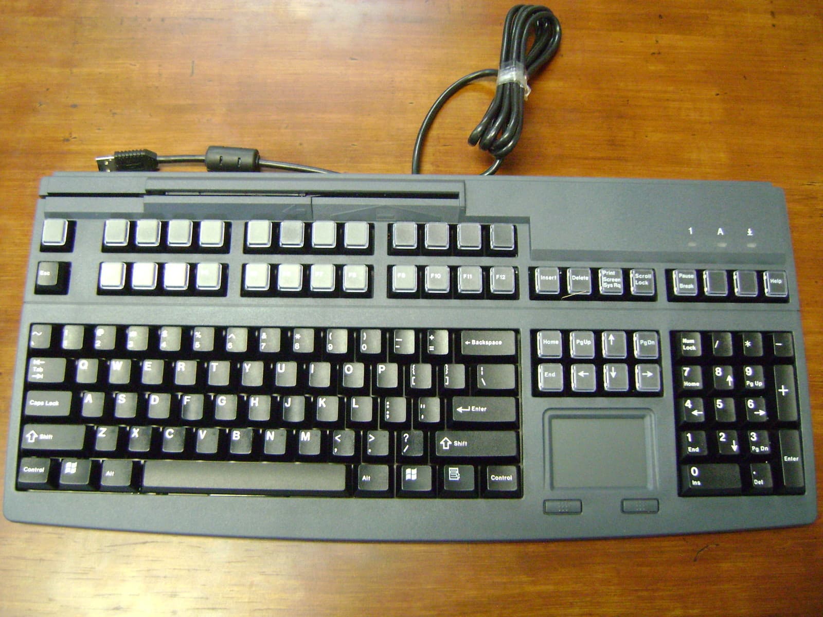 [SHIPPING OUT] Brand new Cherry G80-8113HUAUS-2 (Doubleshots no moogle needed)