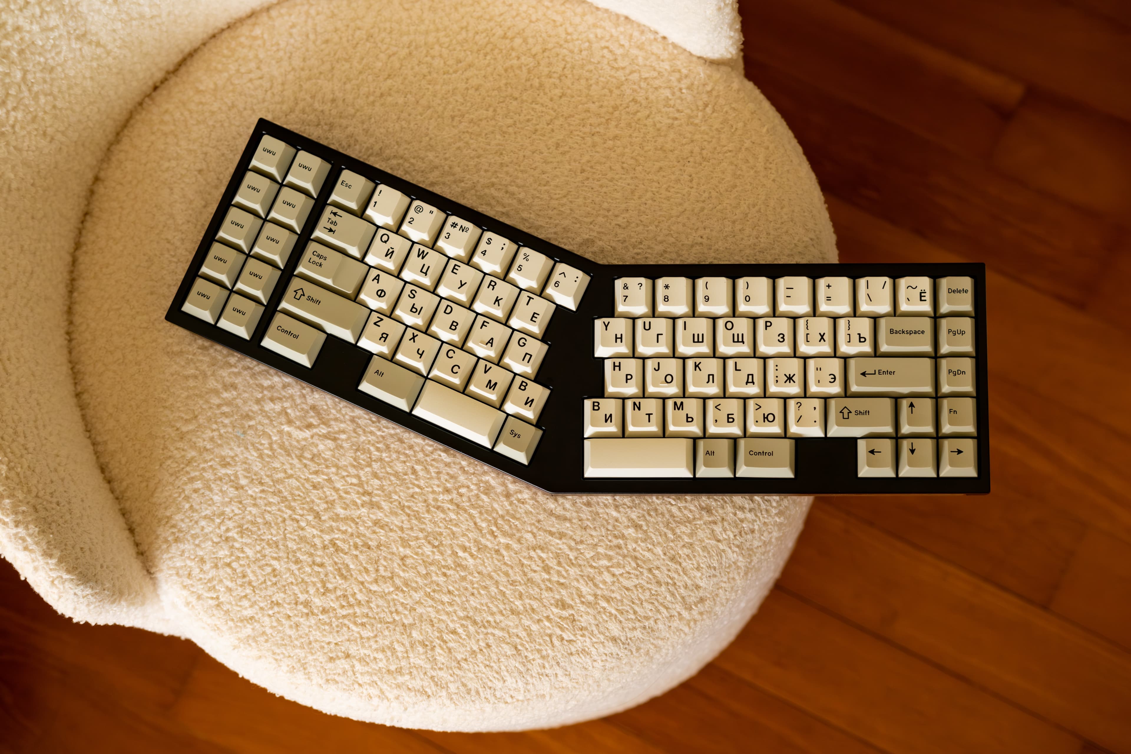 Arc - An Ergonomic 65% with Macros image 13