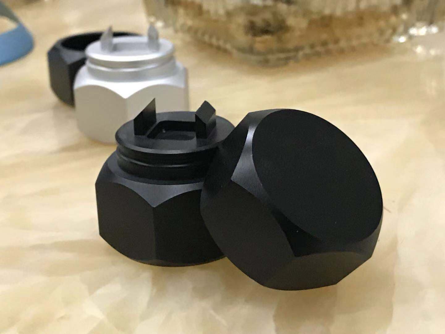 An aluminium switch opener: The Nutcracker image 3