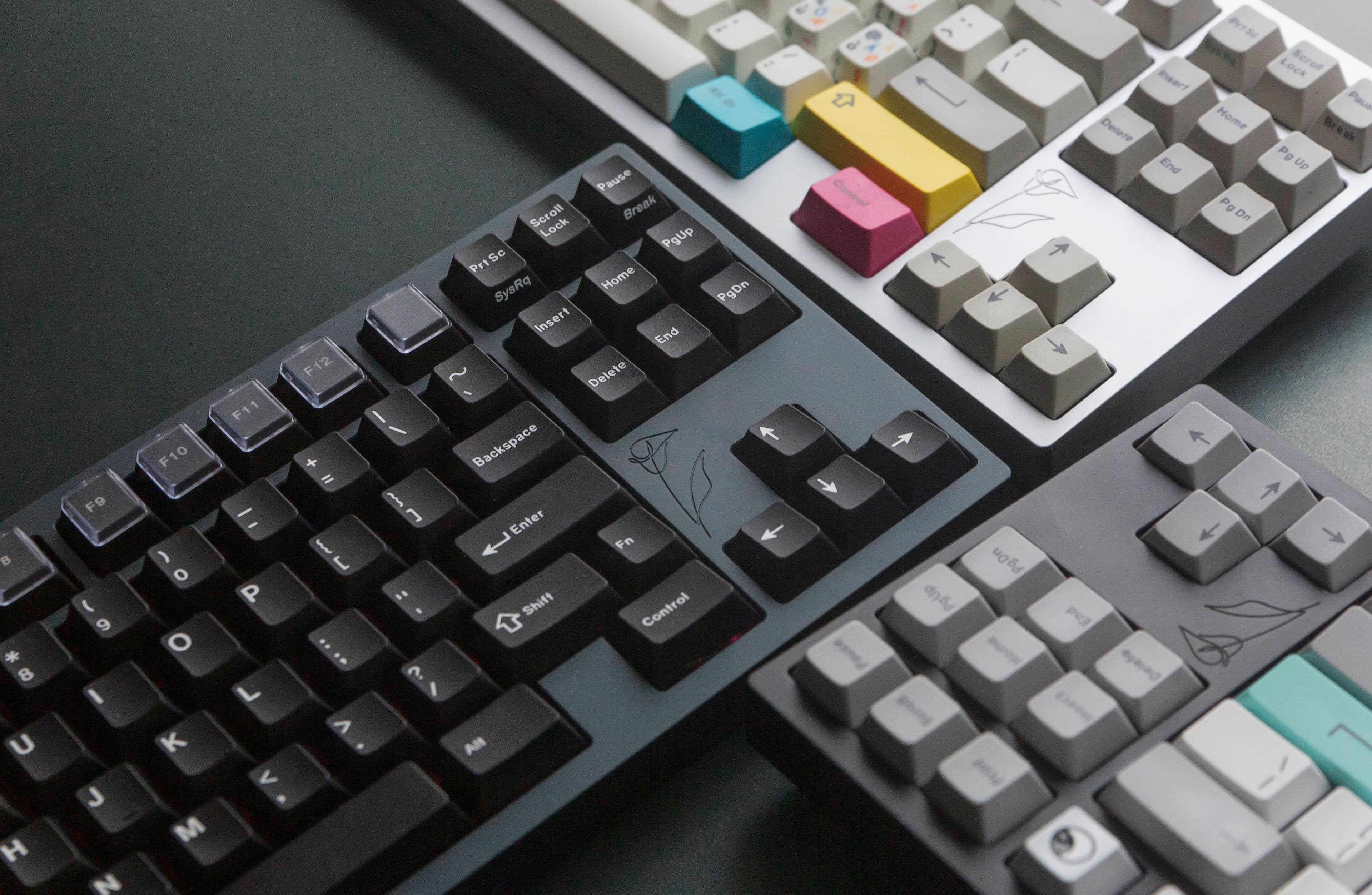 Calla - F13 TKL w/ reduced switch spacing [Shipping] image 24