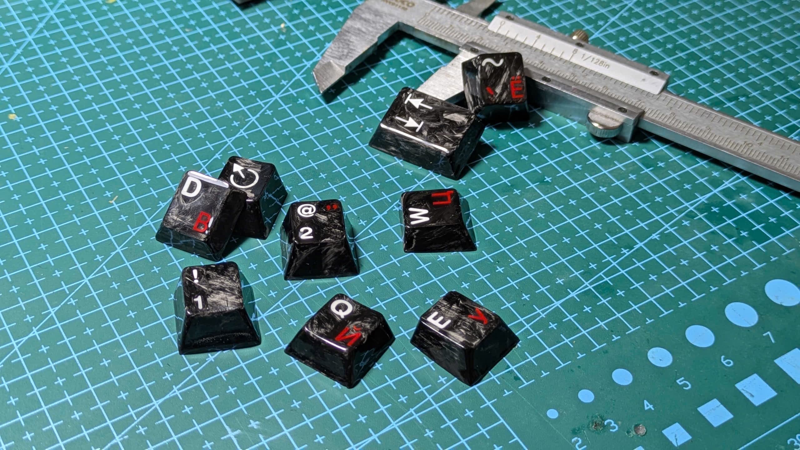 Handcrafted full keyset - Forged carbon fiber image 5