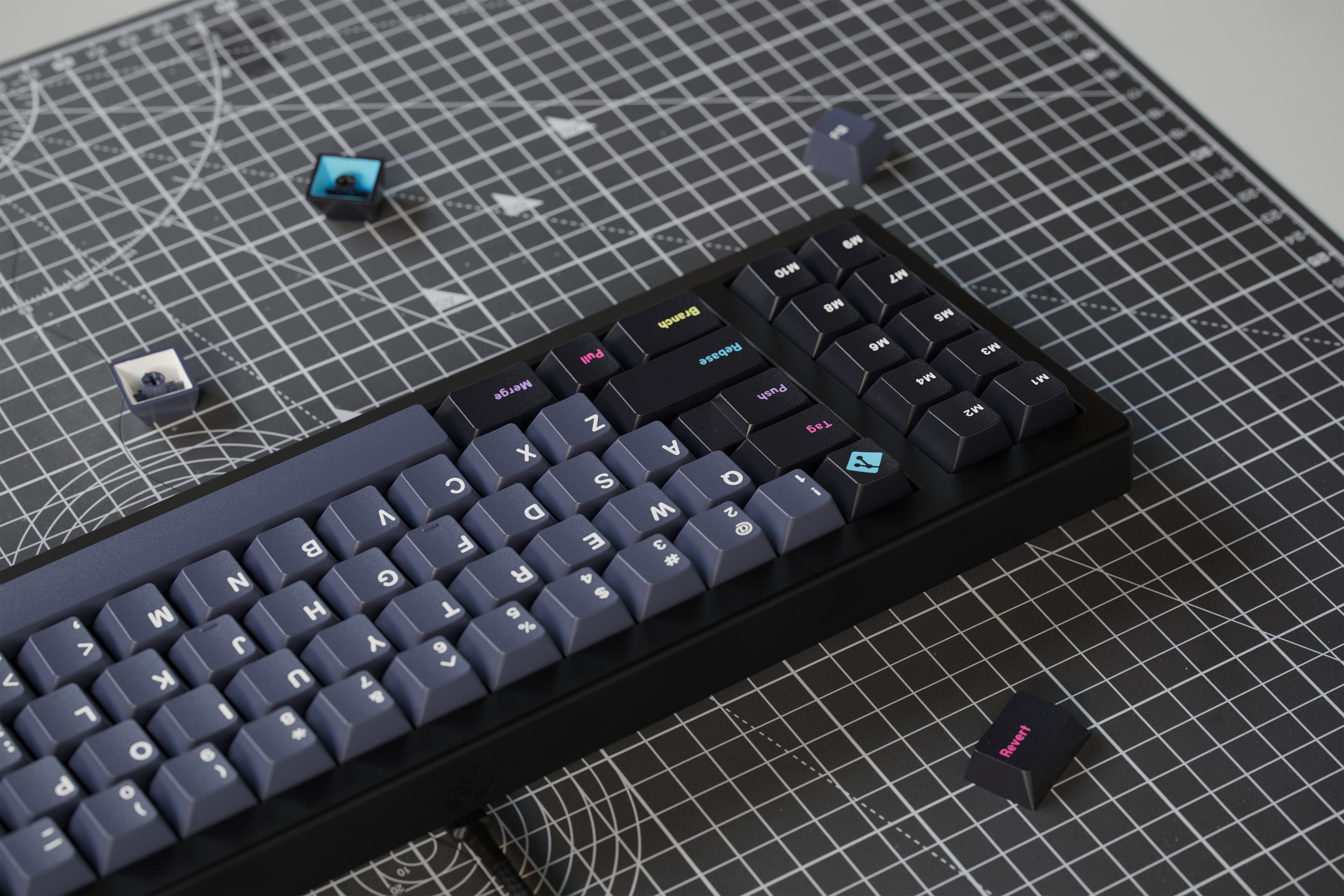 GMK Dracula V2.0 — GB Closed (Shipping) image 6