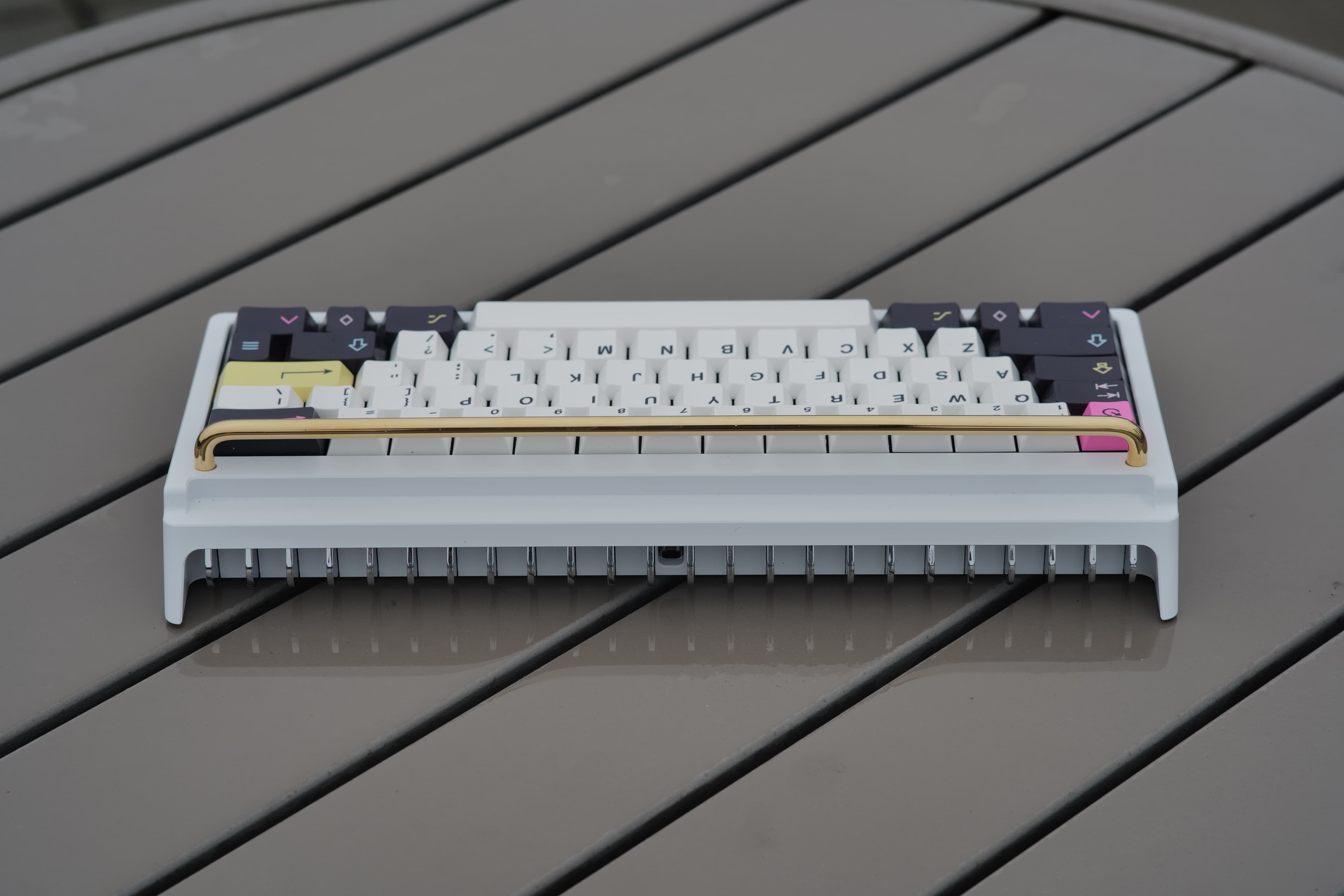 Synth Labs 060 keyboard (Completed - Extras are Live!) image 4