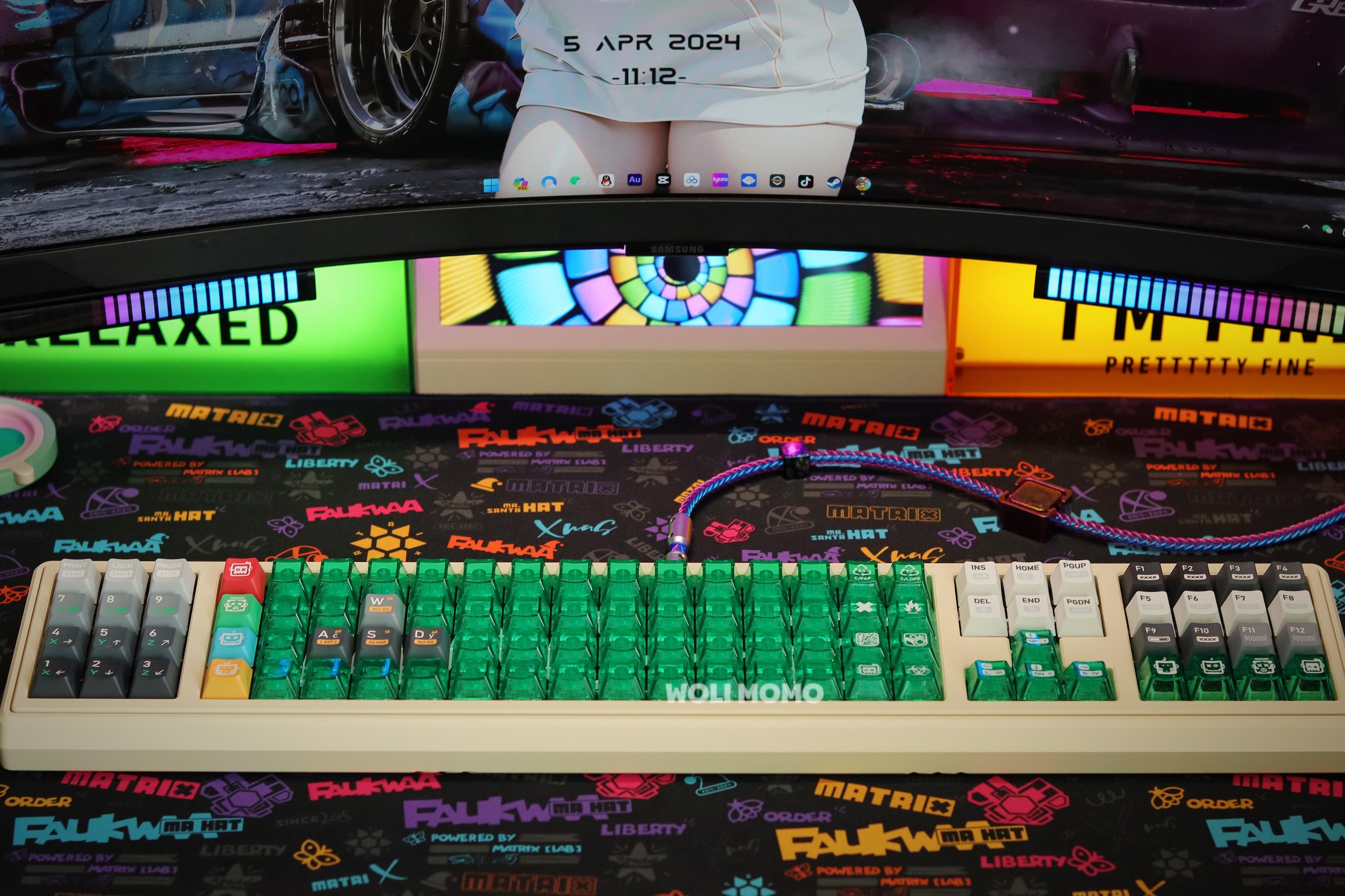 Machete_v1,a strip of keyboard! image 15