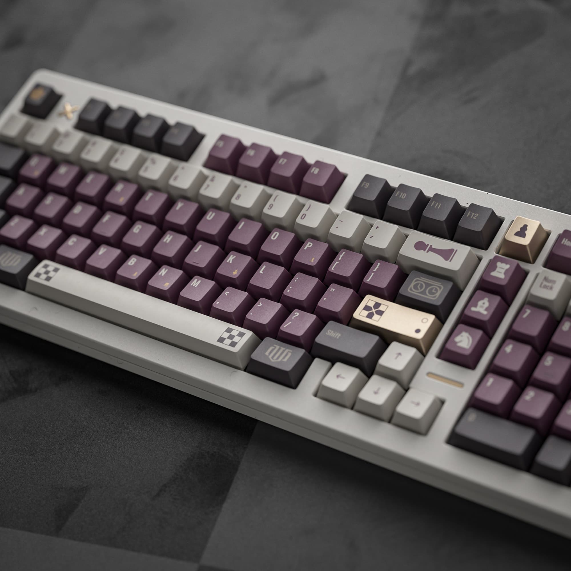 ALOHAKB ChessGame Purple Theme Gilding Crafts Key Cap image 14