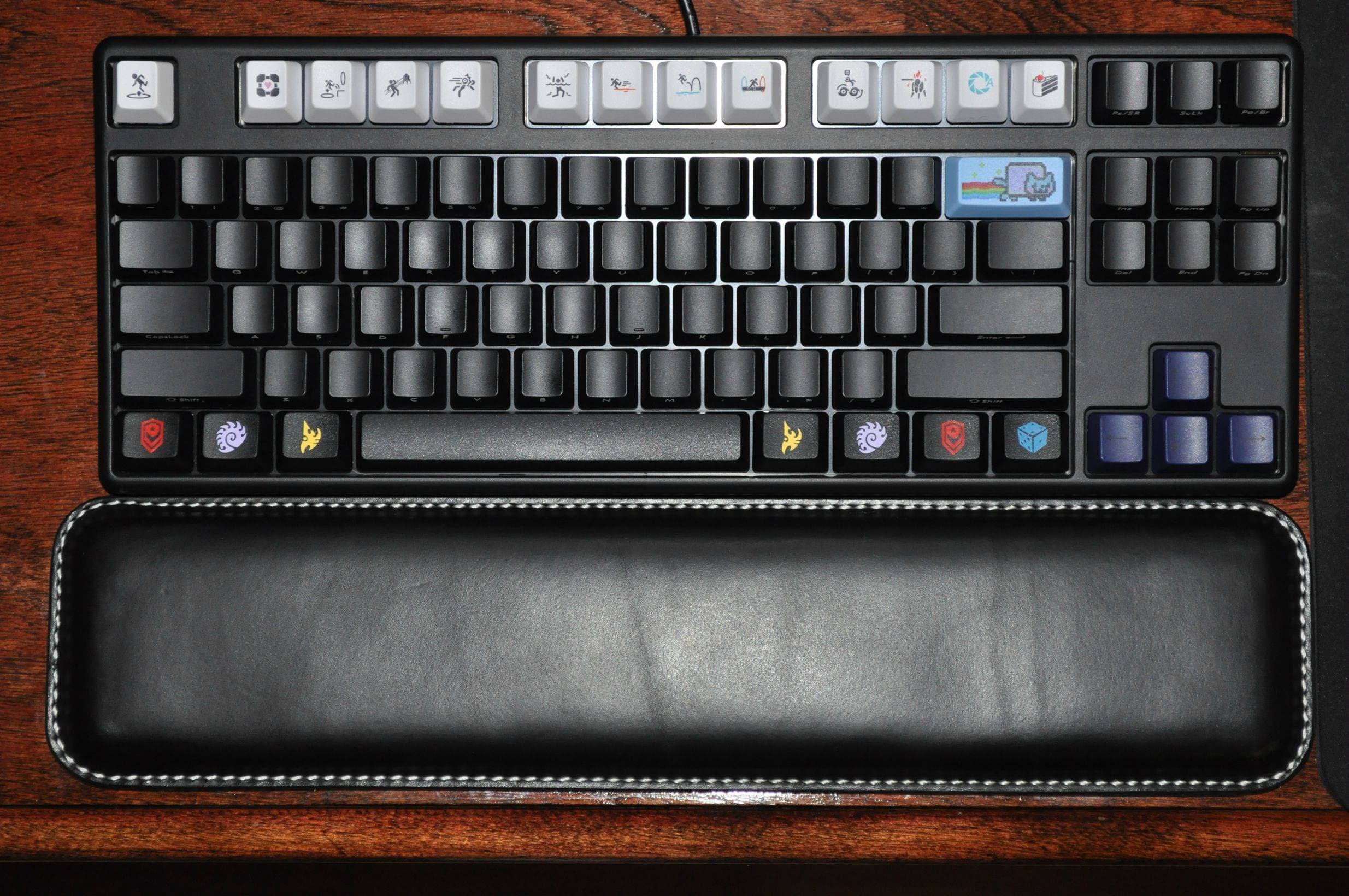 Starcraft 2 and Portal Keycap GB Leftovers For Sale! SOLD OUT