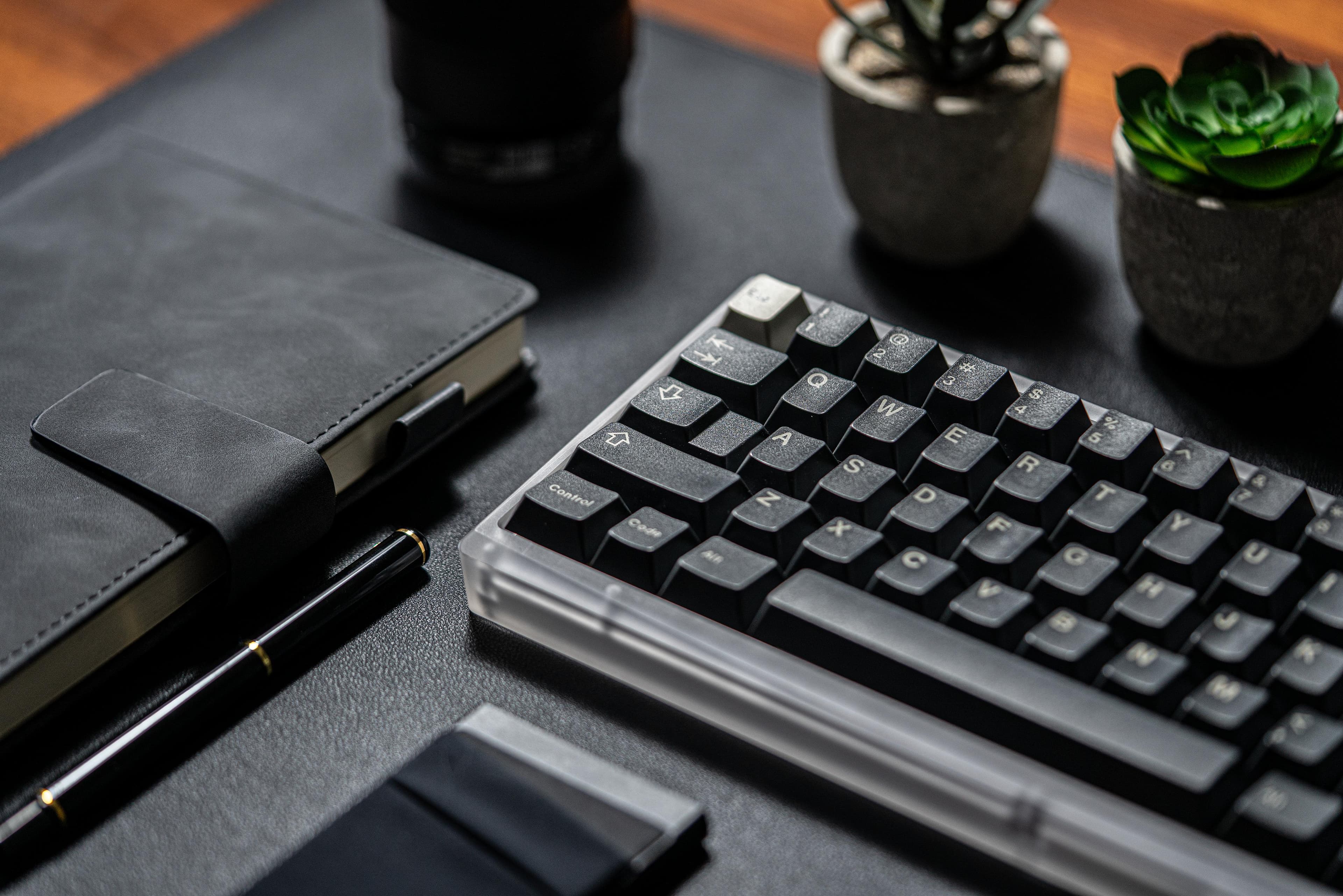 Phidias F-row less 1800 keyboard image 3