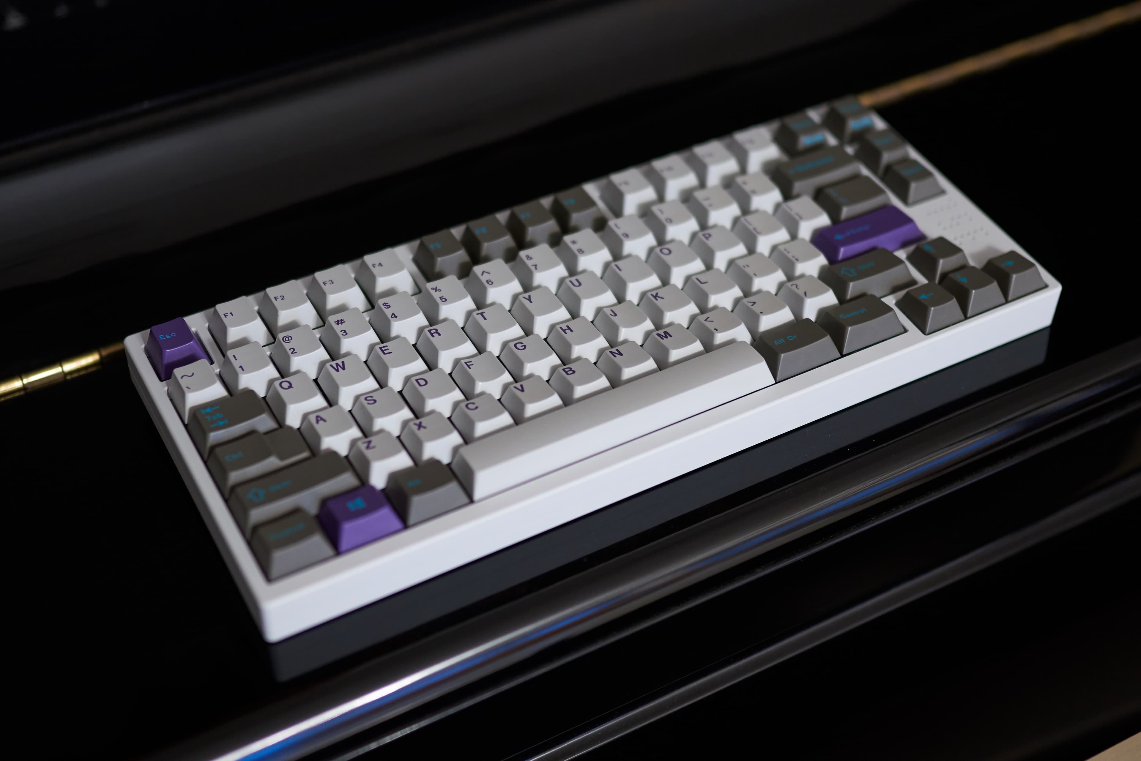 E7-V1 75% custom keyboard(Shipping done ) image 2