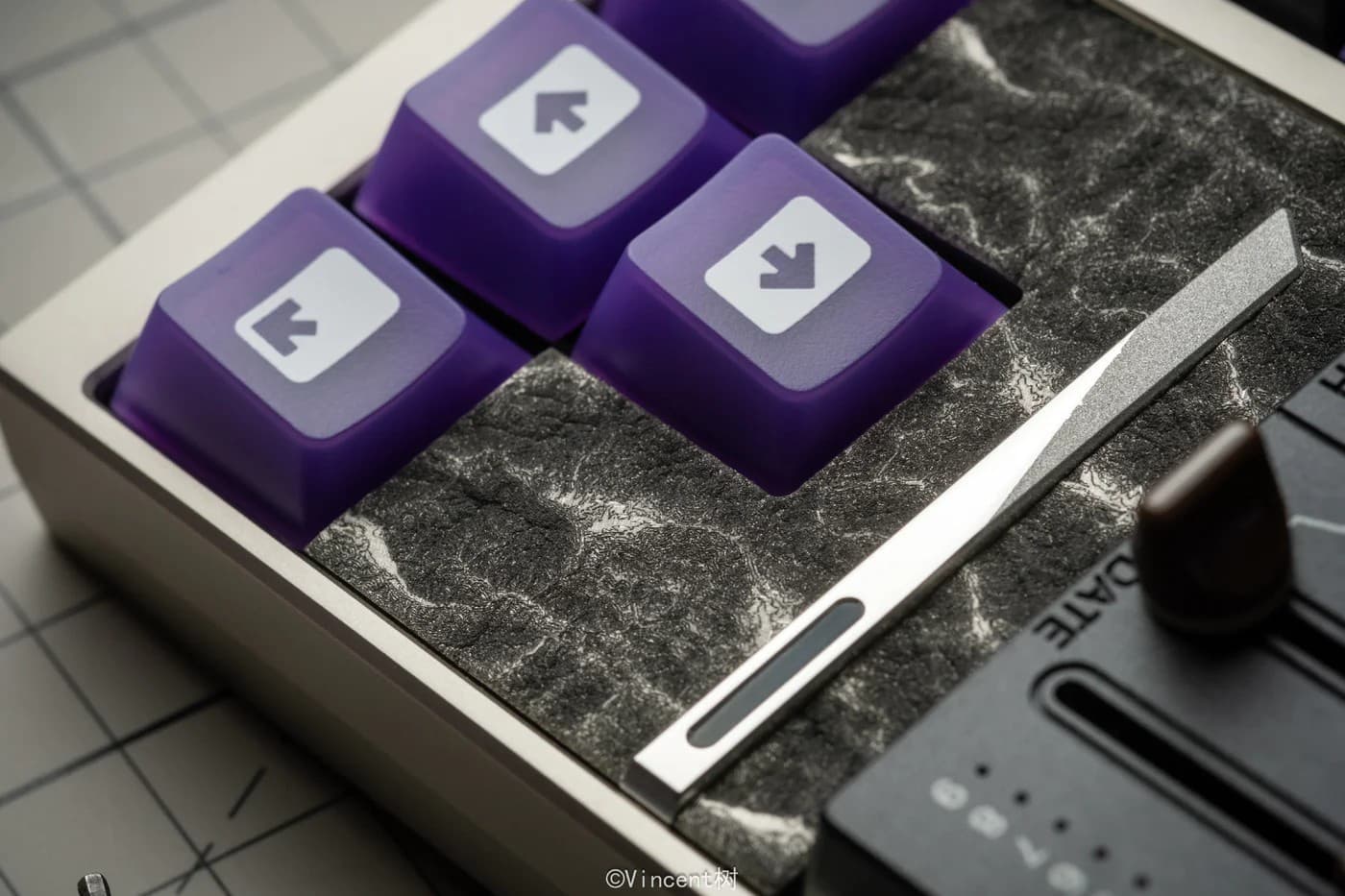 DK1-TKL- Budget Copper Bottom Board image 10