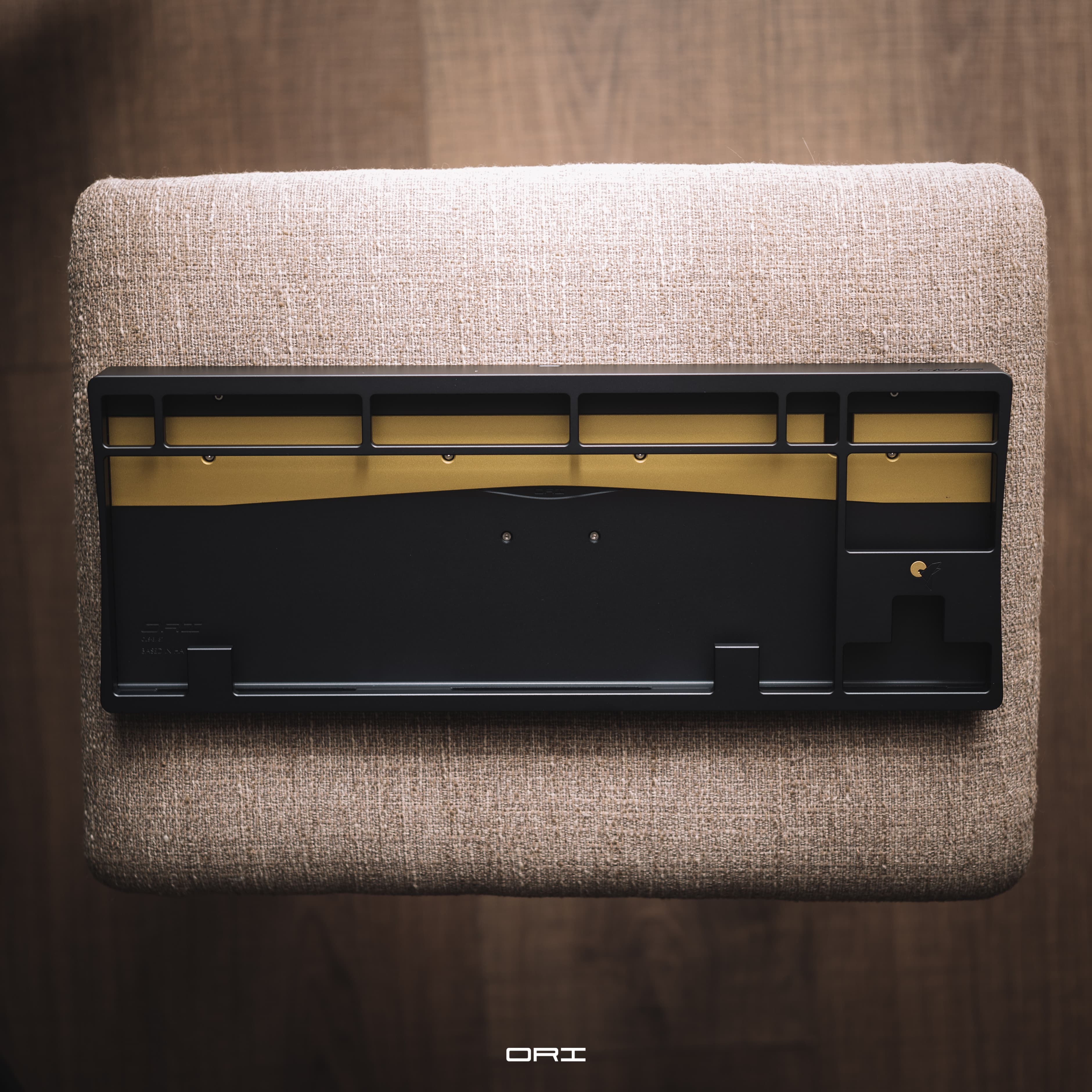 ORI CLS-3//88 - F13 TKL - by Ori club. image 5