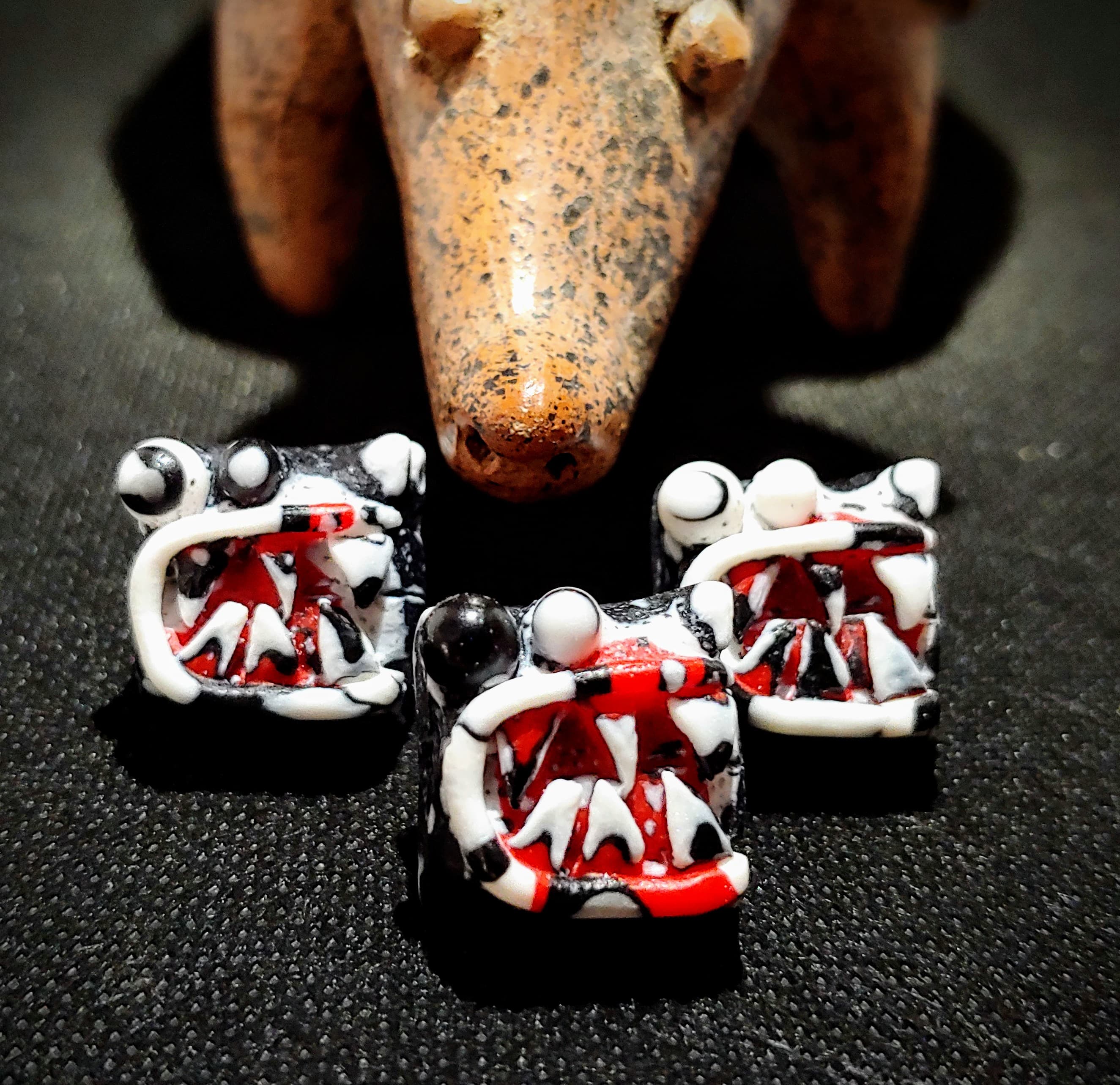 GMK Monochrome R2 - GB Closed image 65