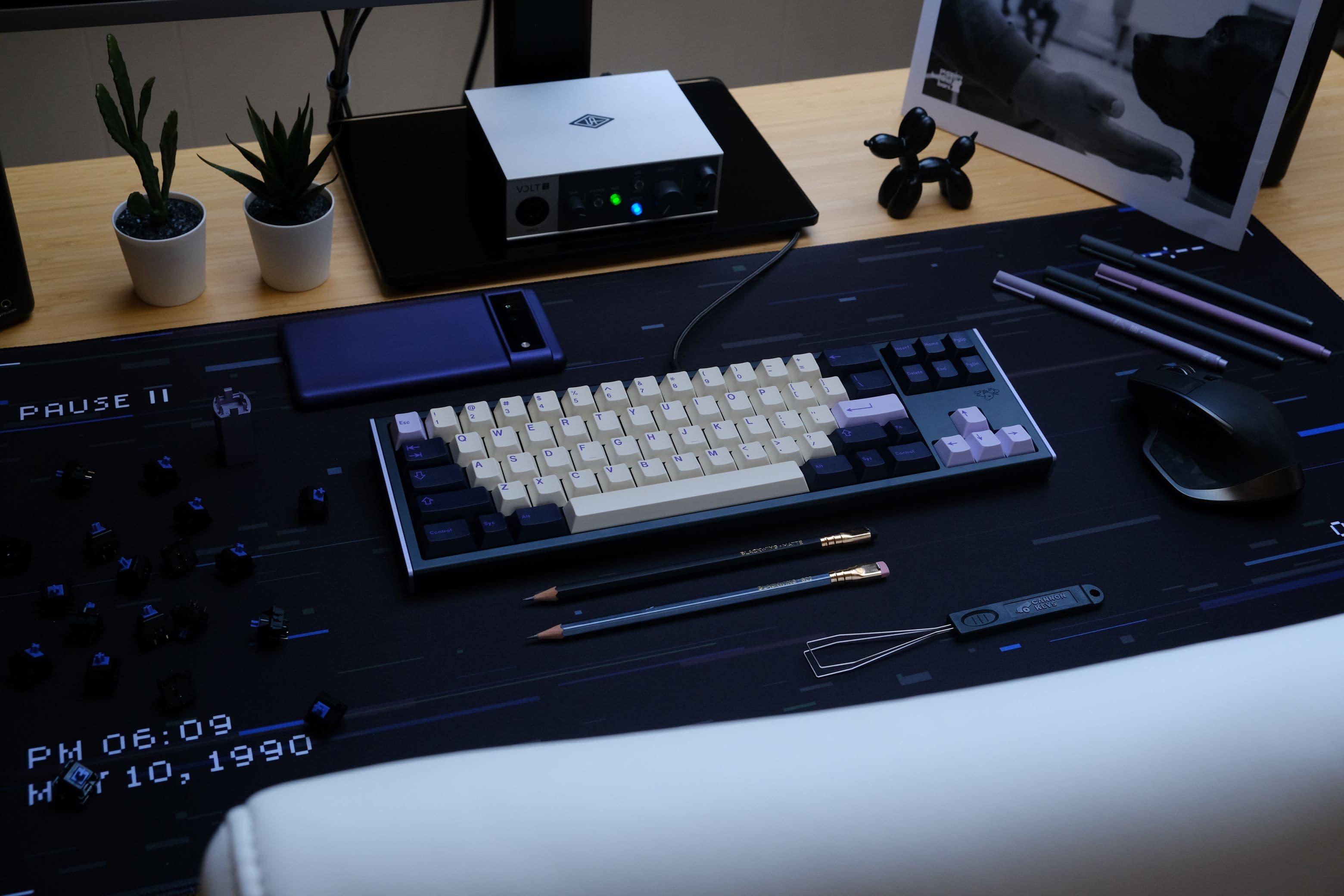 Cerberus FRL TKL Keyboard - With Glowing Eyes! image 21