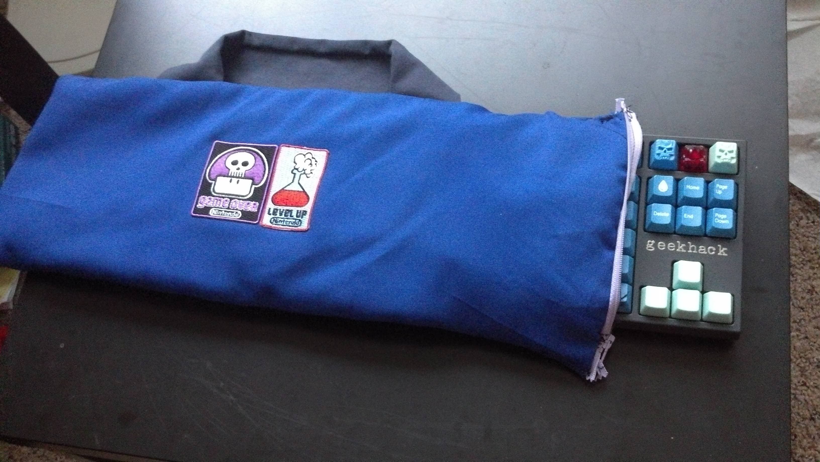 Padded Poker / 60% Board Carrying Case (Invoicing) image 7