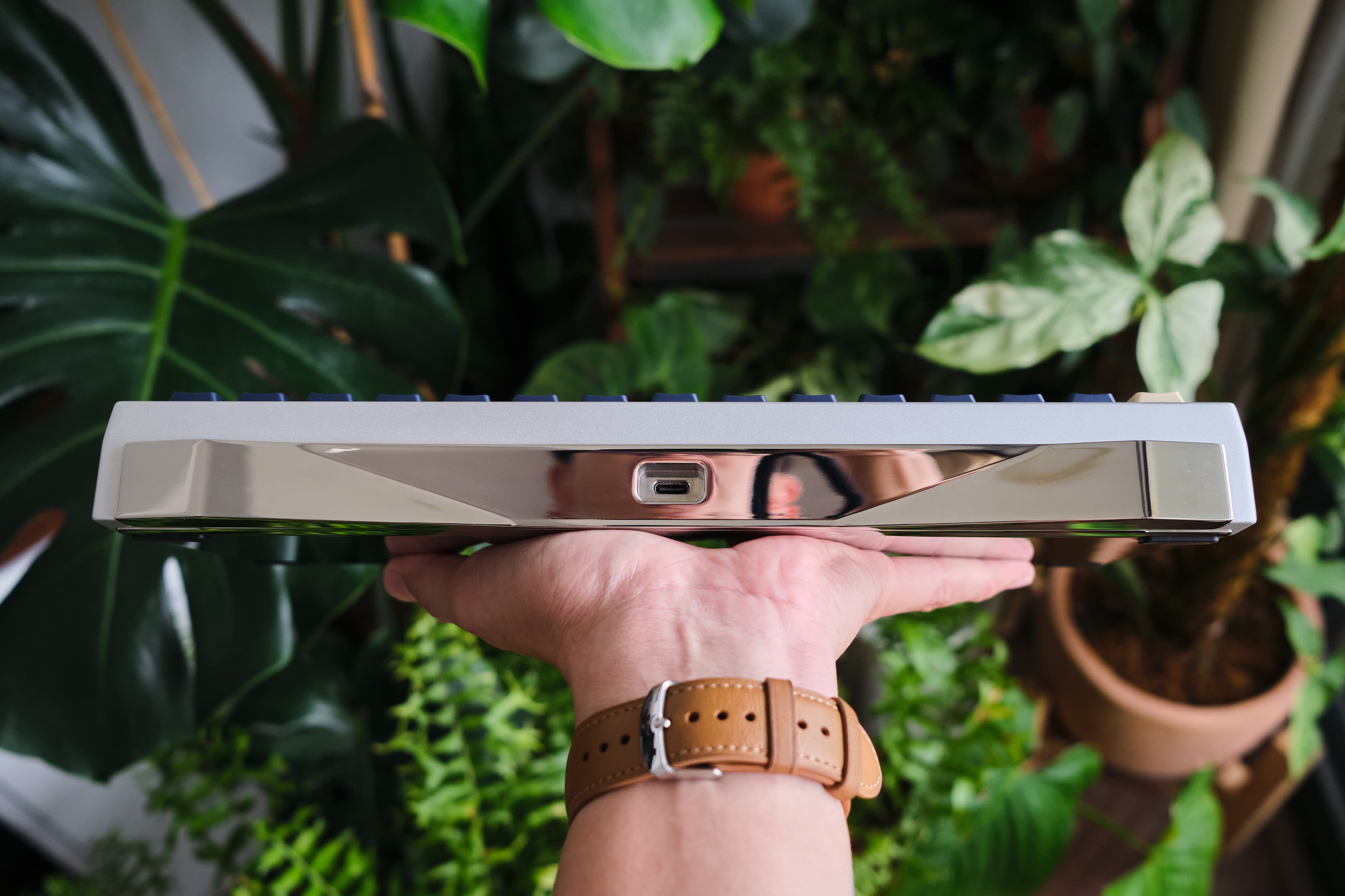 MXKB Mirror Keyboard from Keeb Accesories image 5