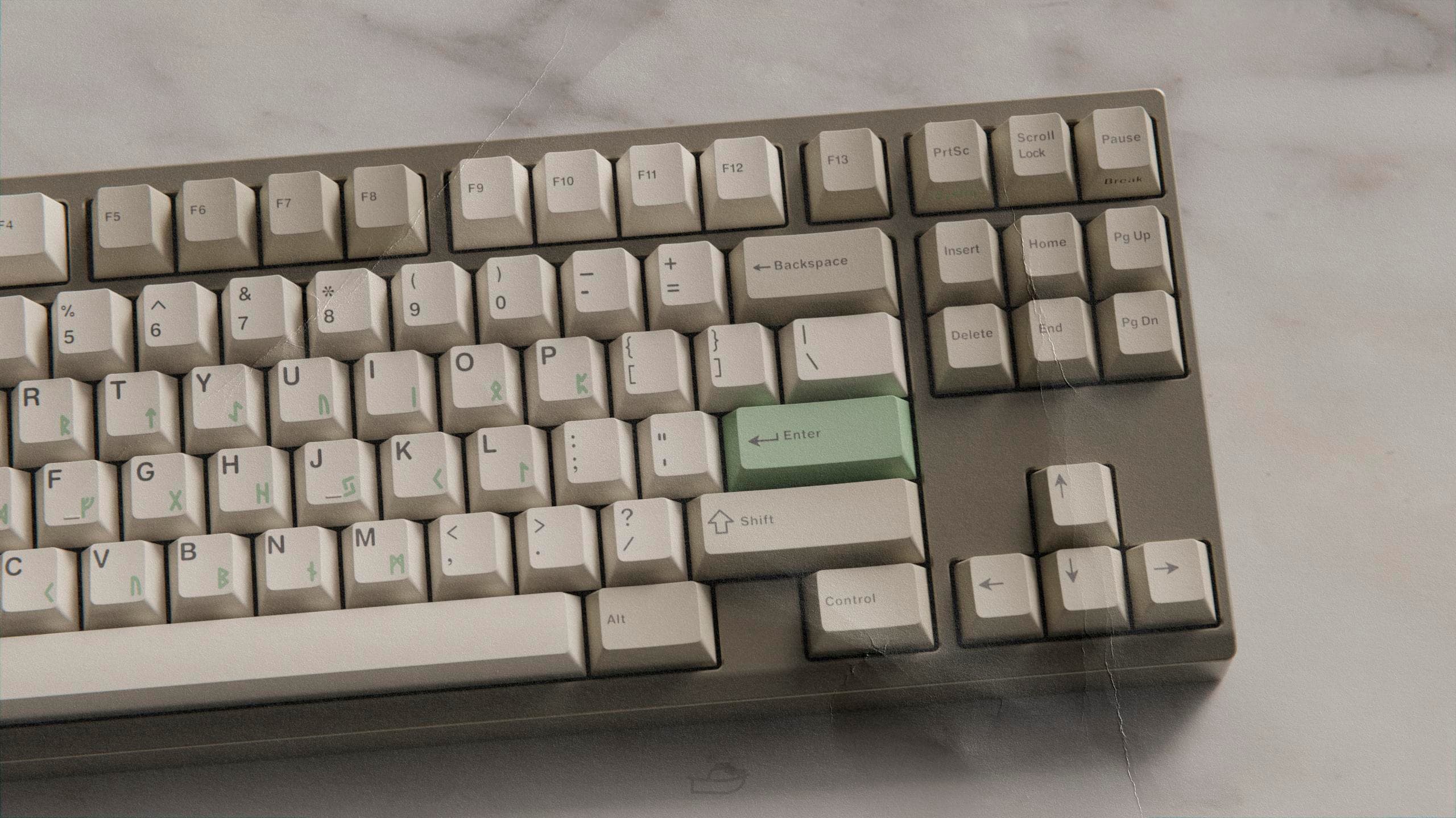 GMK Retro Runic image 10