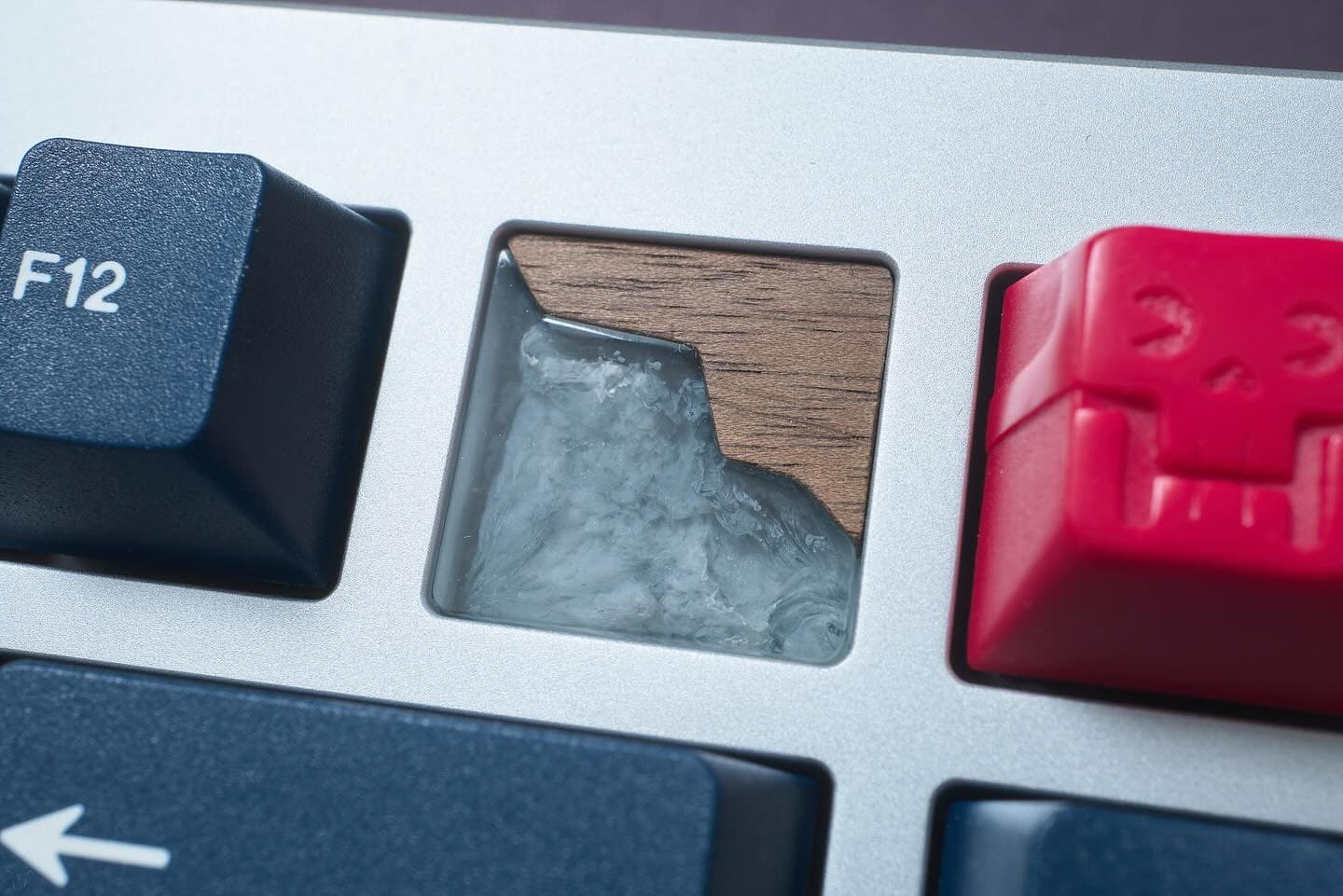 FRΛGMENT TKL - Artisan Resin Accents, 11,000 Configurations image 16