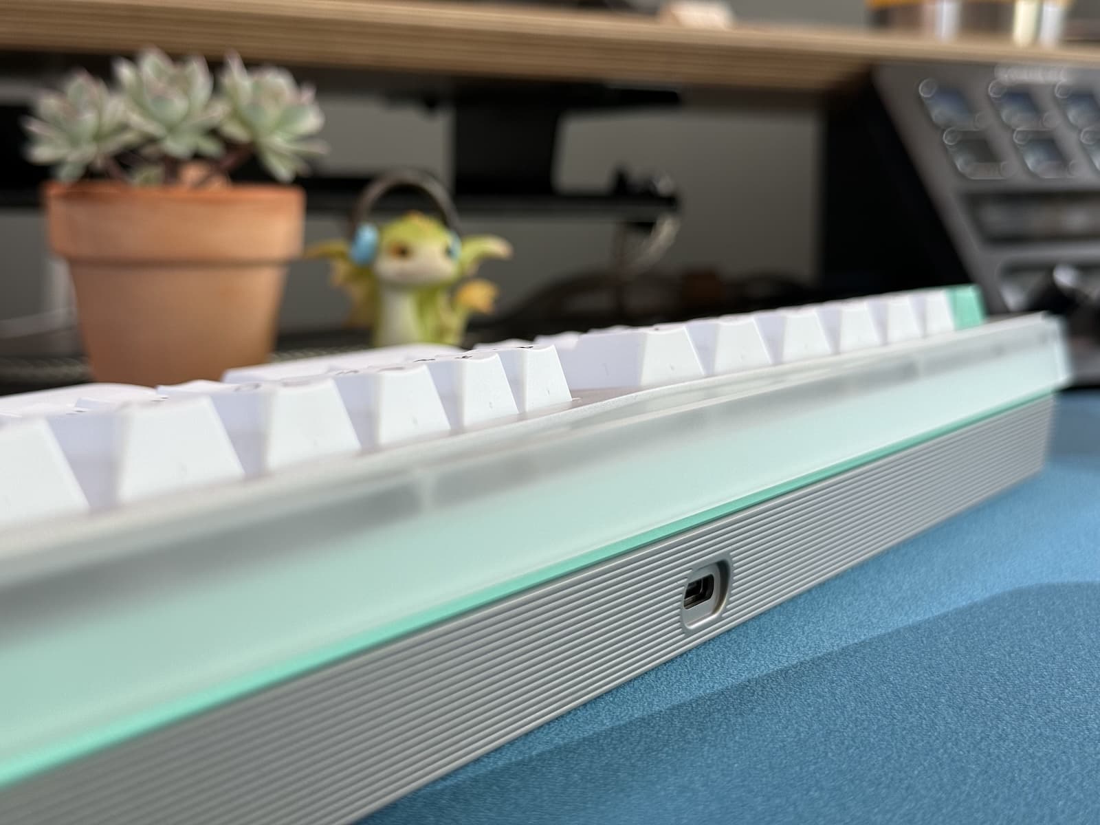 Enso-E: split ergo HHKB with EC/MX support (GB: Dec 8-22, 2025) image 20