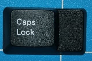 [Shipping] Center Stemmed Caps Lock & Vim Key