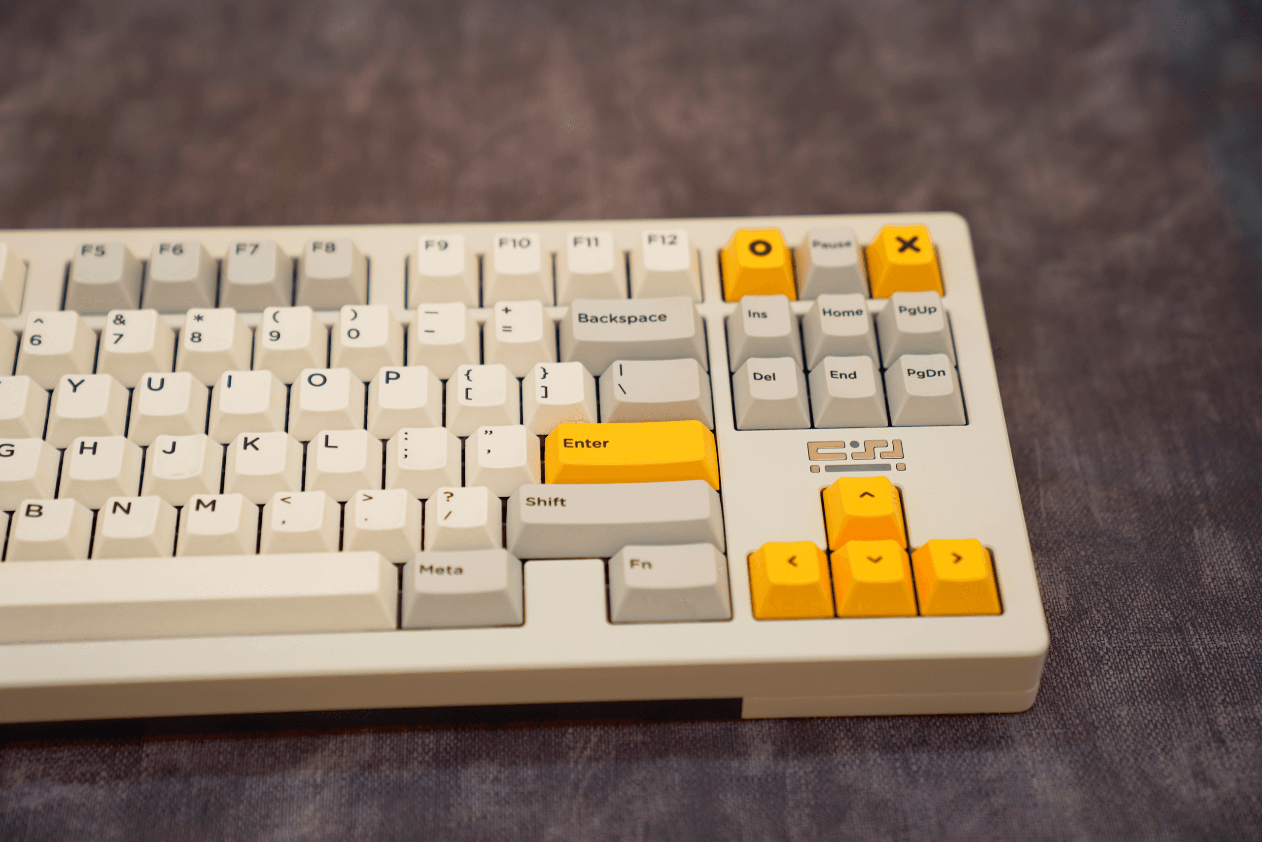 MOBULA80 in-stock buy : a split PCB/plate designed TKL by CUBE Studio image 6