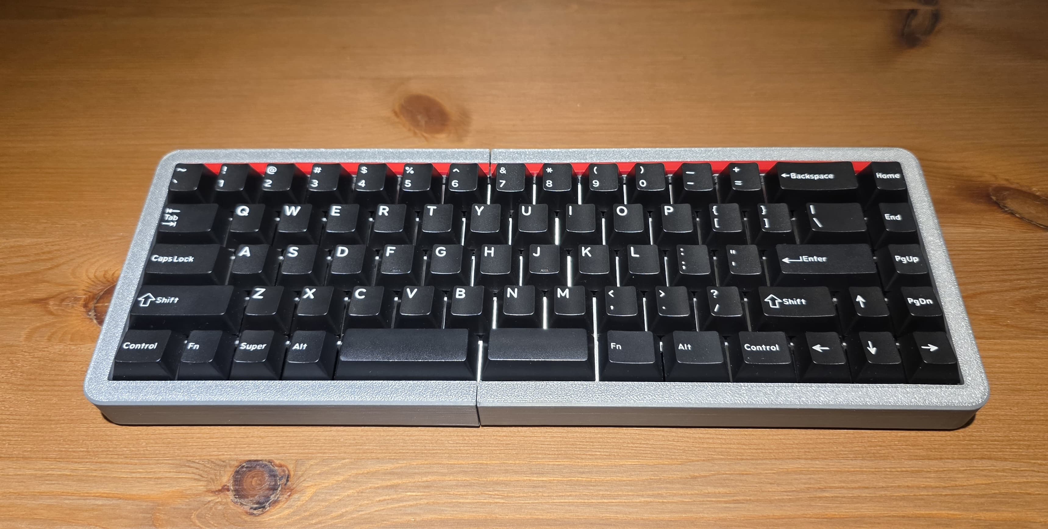 65X2 - A split, wireless, staggered 65 image 7