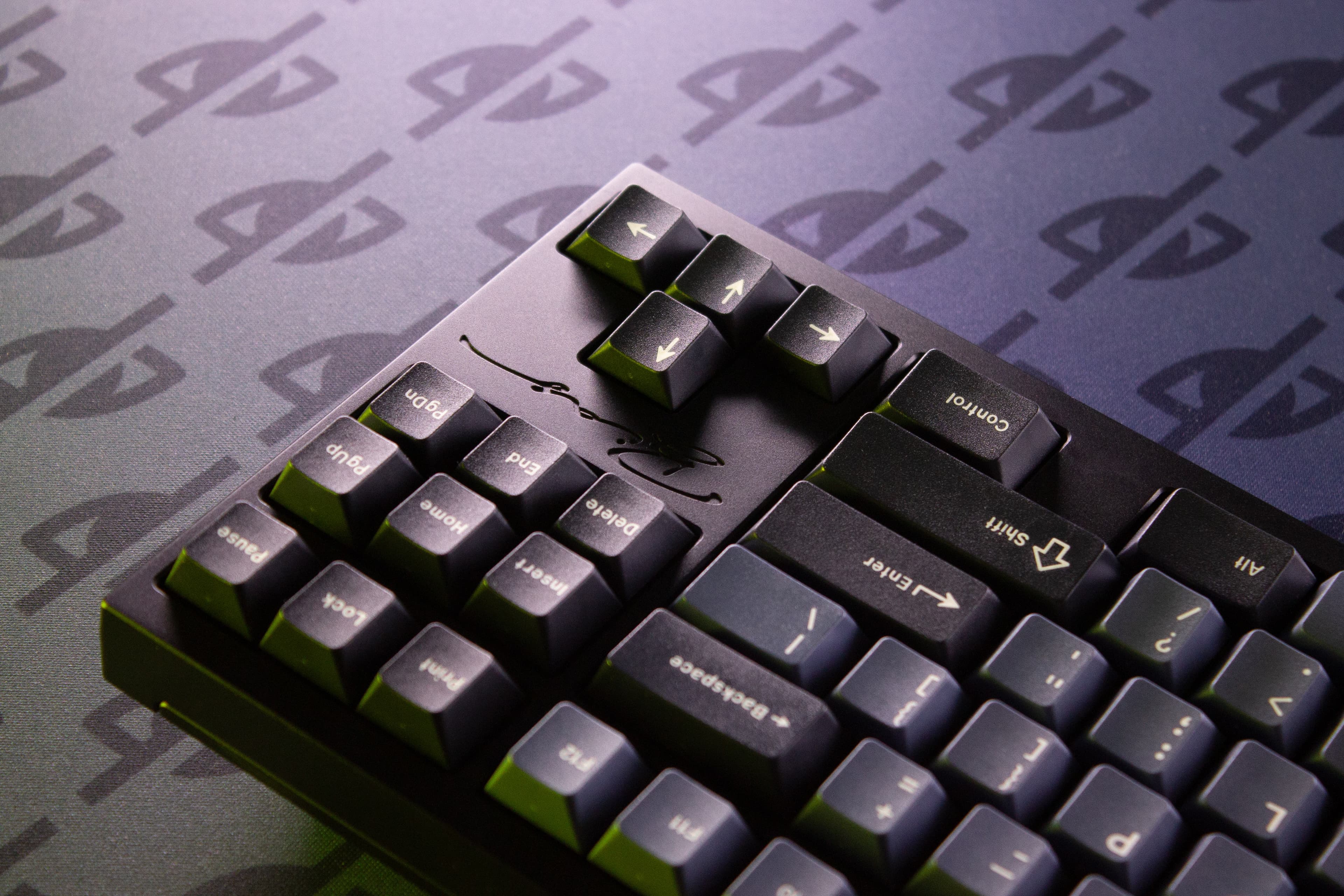 Bias - GB Complete, Extras available