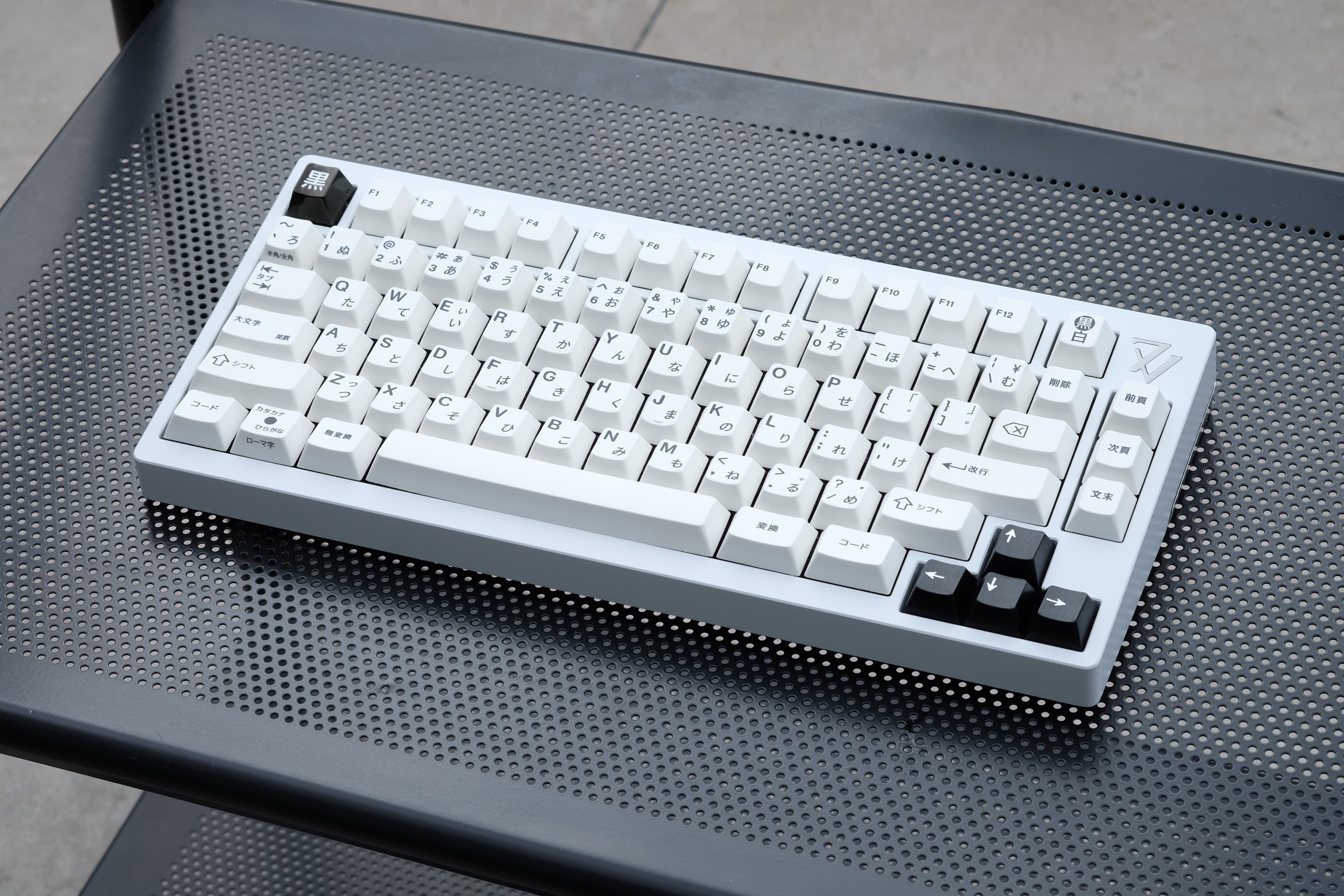 7V - 75% Keyboard by gok (COMPLETED) image 31