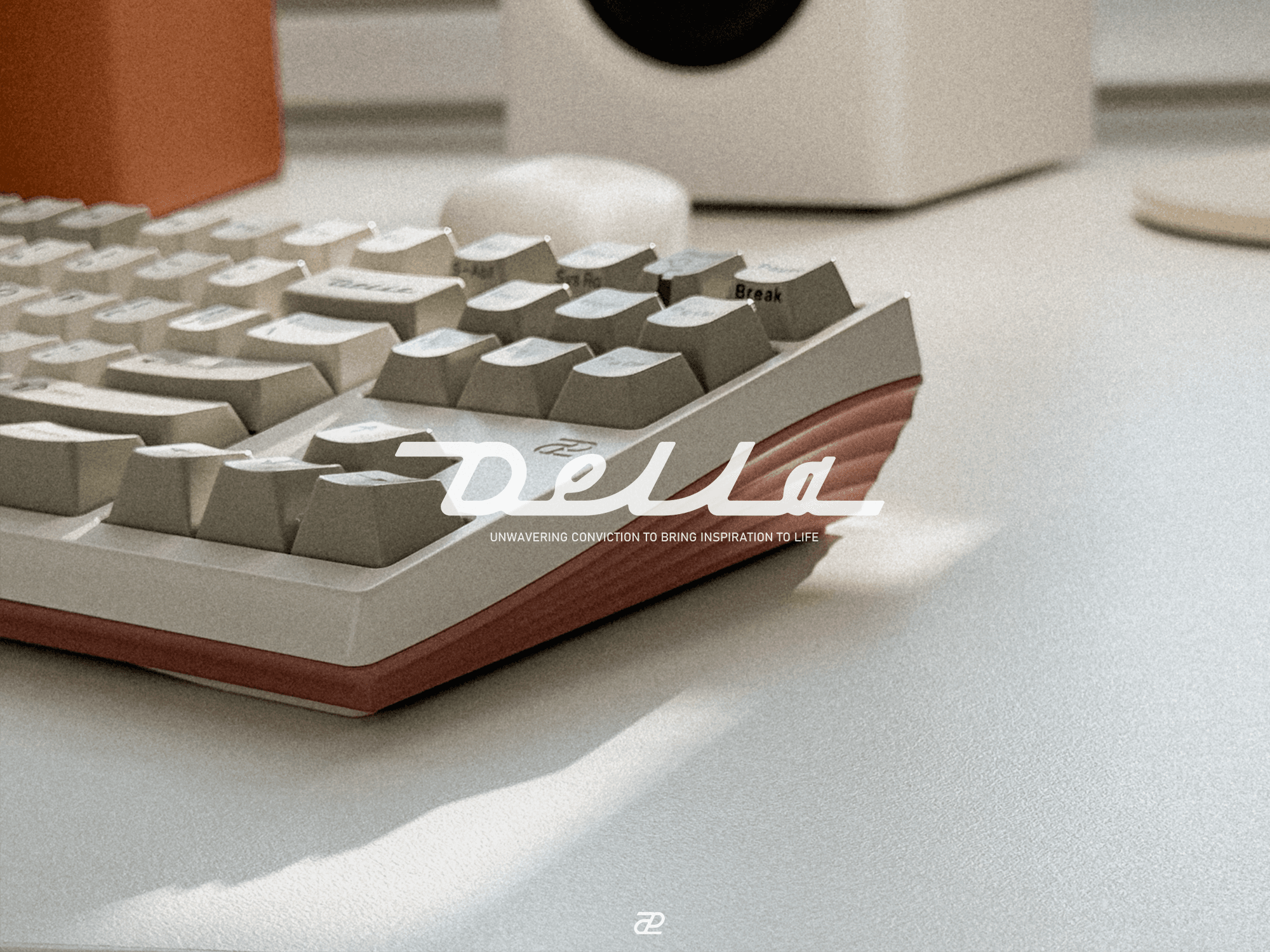 Della 960 - TKL F13 WKL - Inspiring Home Studio Photo '2025 02 04 'iPhone 15 image 25