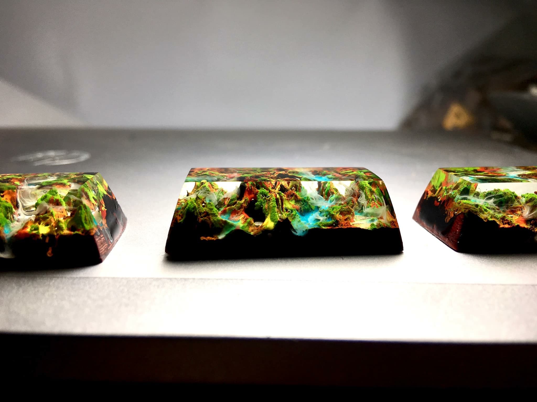 Keycap Artisan - Snow Valley and Mysterios forest image 3