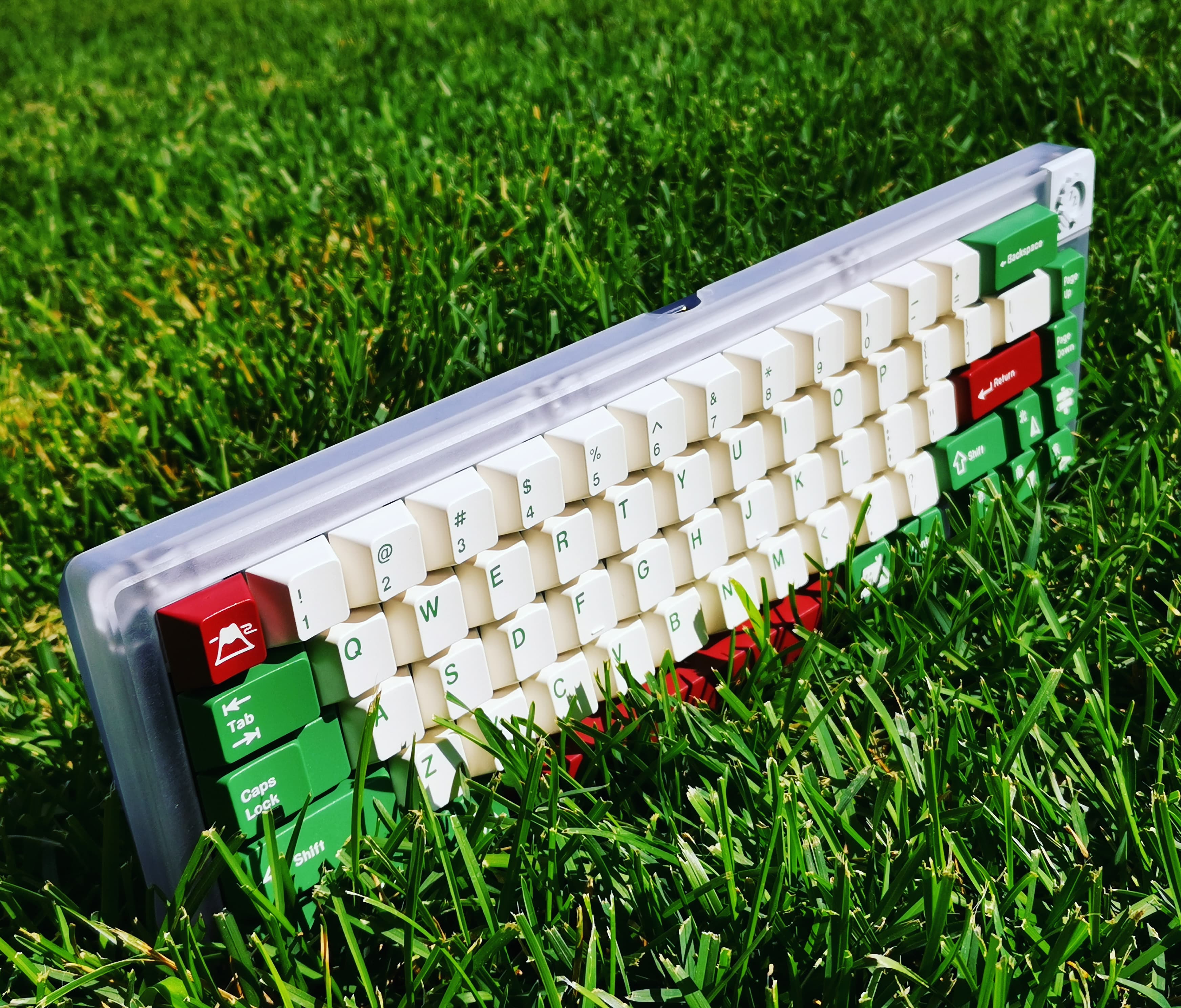 Think6.5 V2 - Gasket 65% Keyboard // Completed image 11