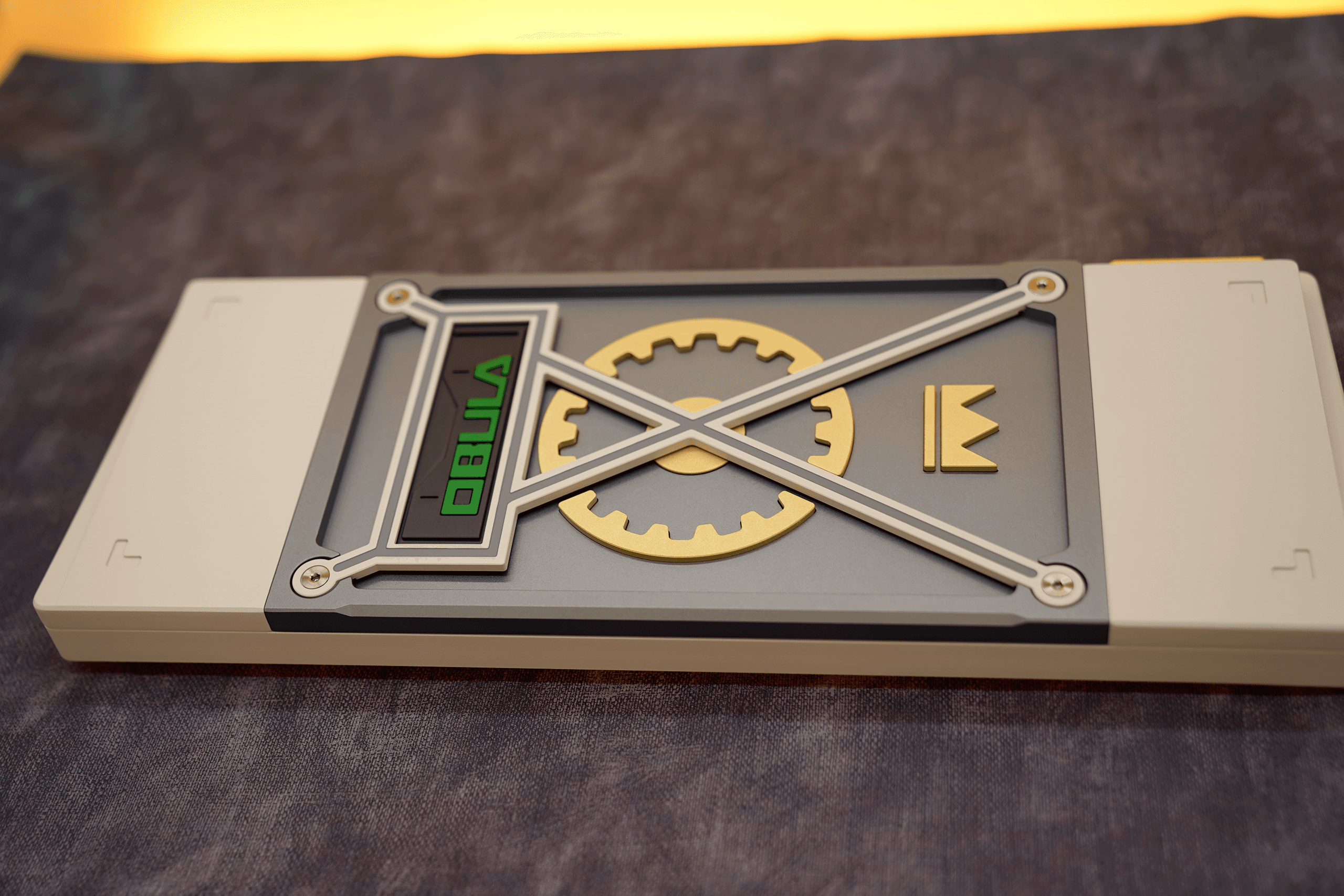 MOBULA80 in-stock buy : a split PCB/plate designed TKL by CUBE Studio image 8