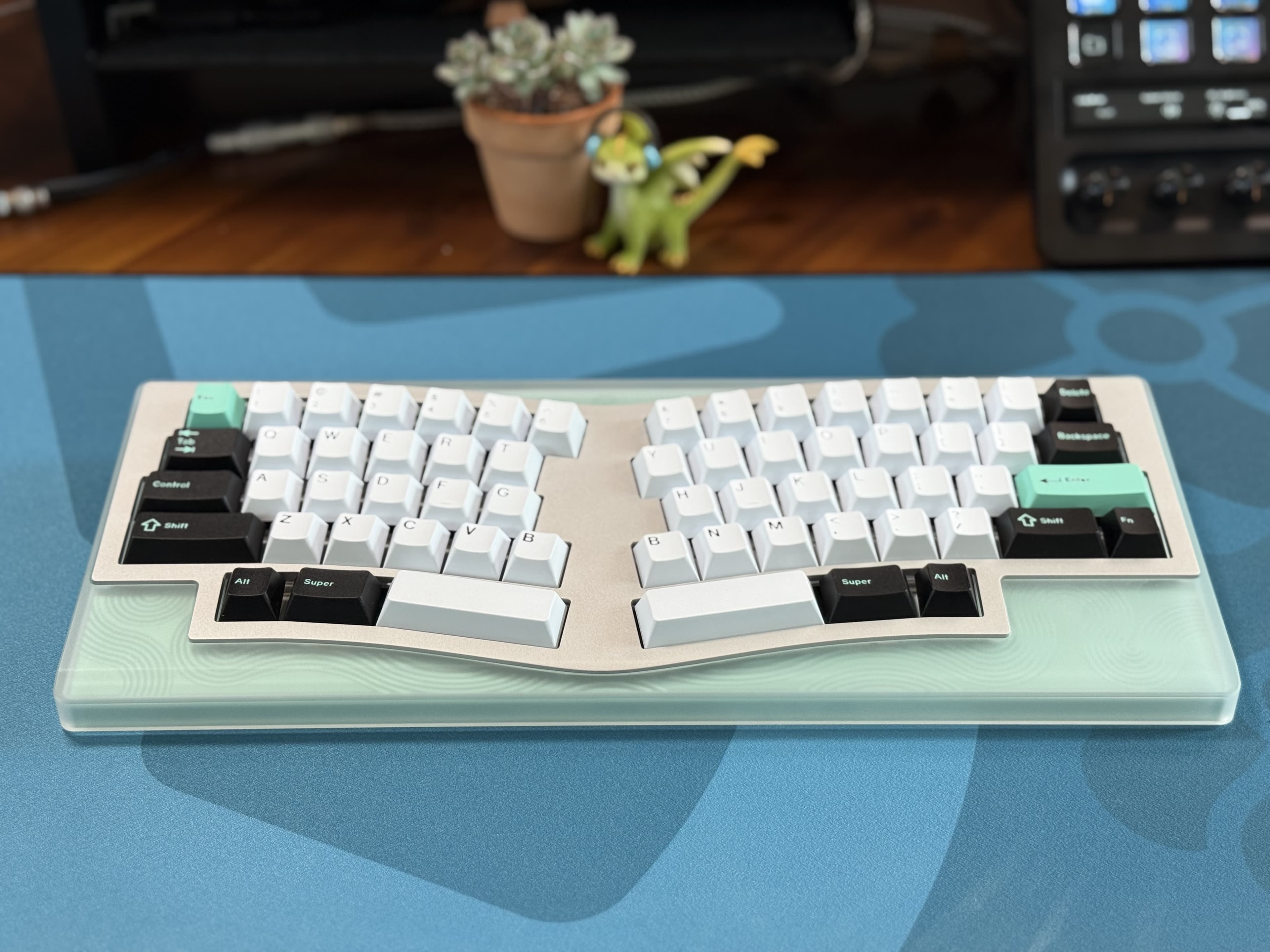 Enso-E: split ergo HHKB with EC/MX support (GB: Dec 8-22, 2025) image 17