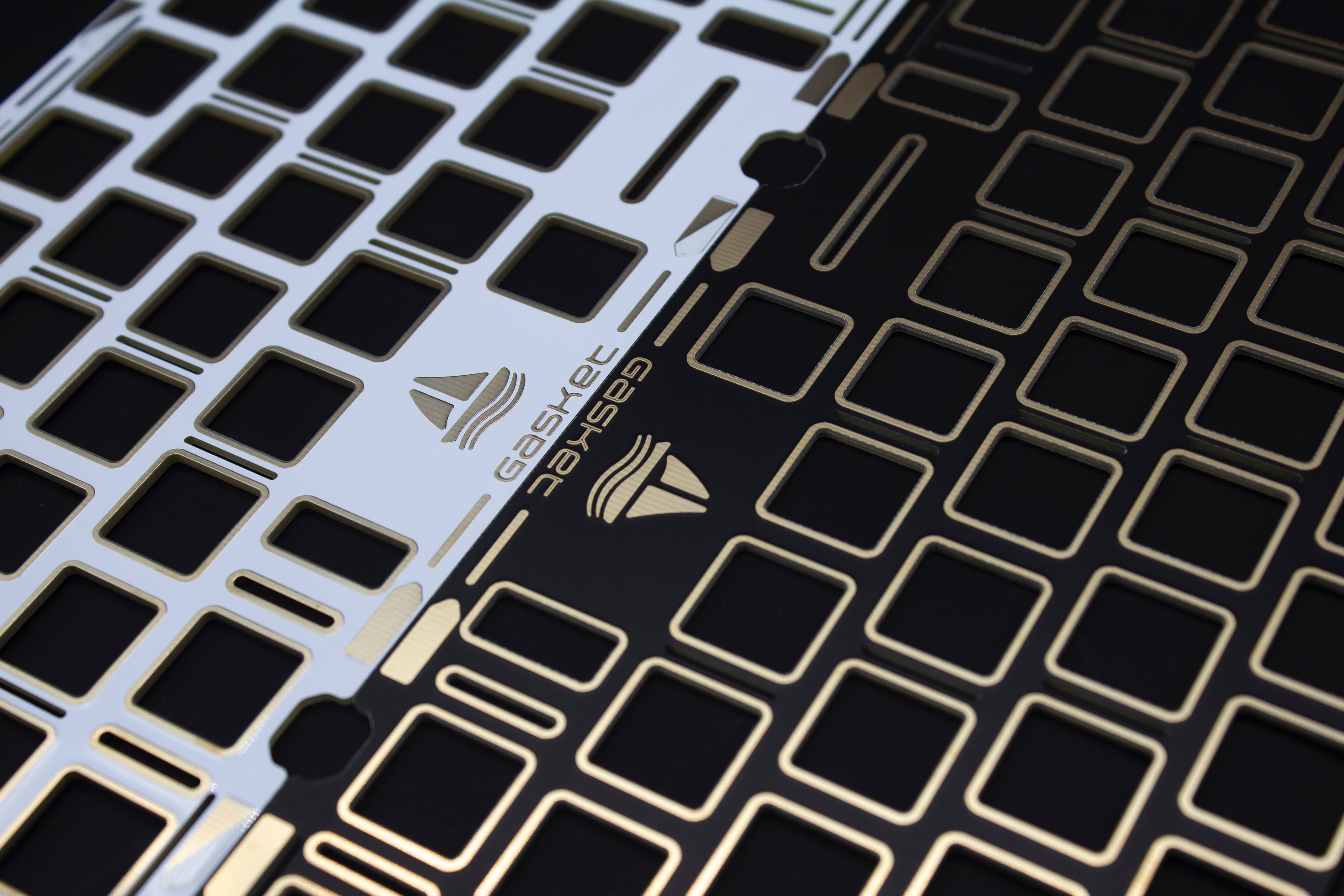 Think6.5 V2 - Gasket 65% Keyboard // Completed image 20