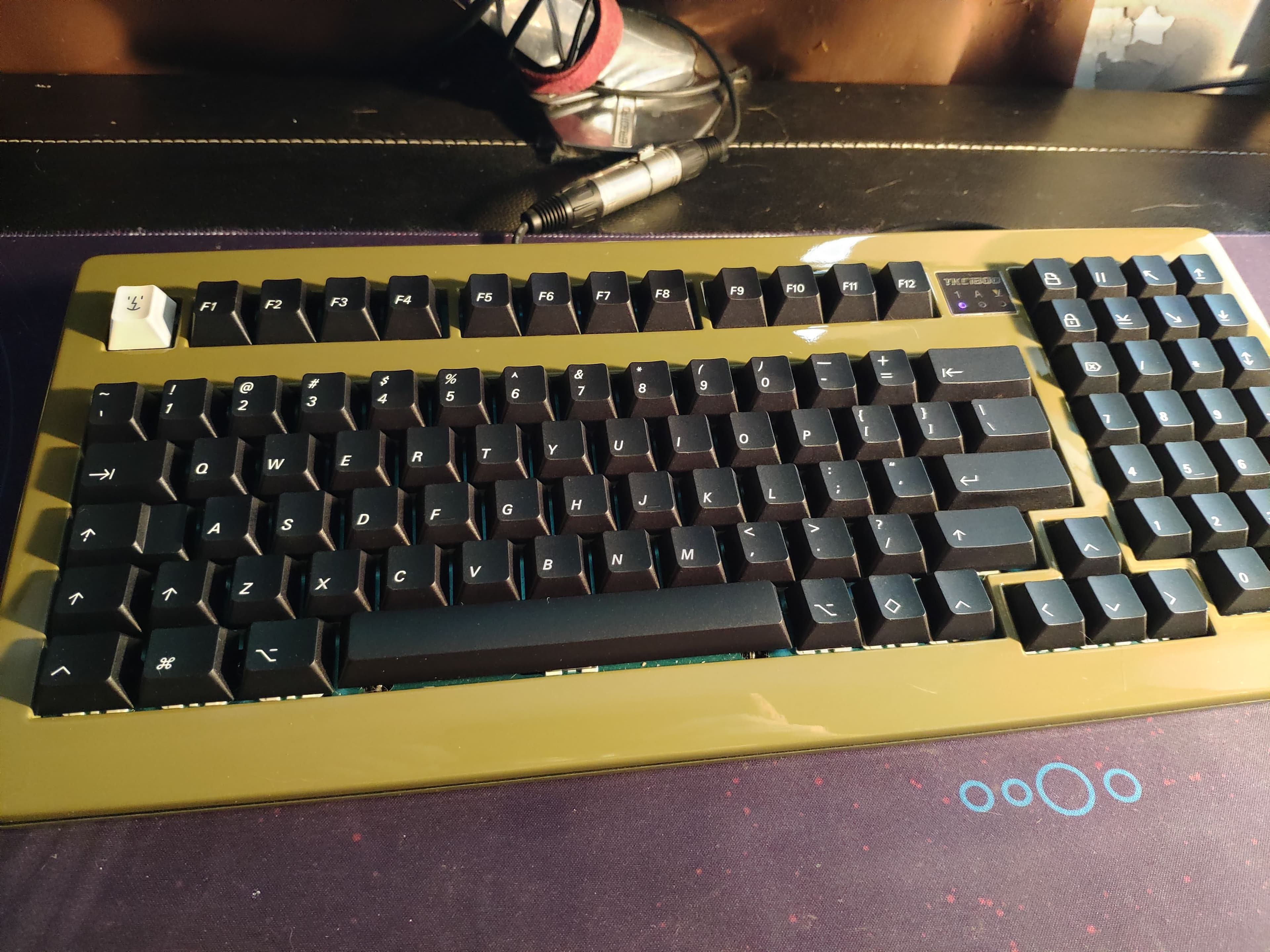 Infinikey PBT BoW/WoB Standard and Apple Font image 8